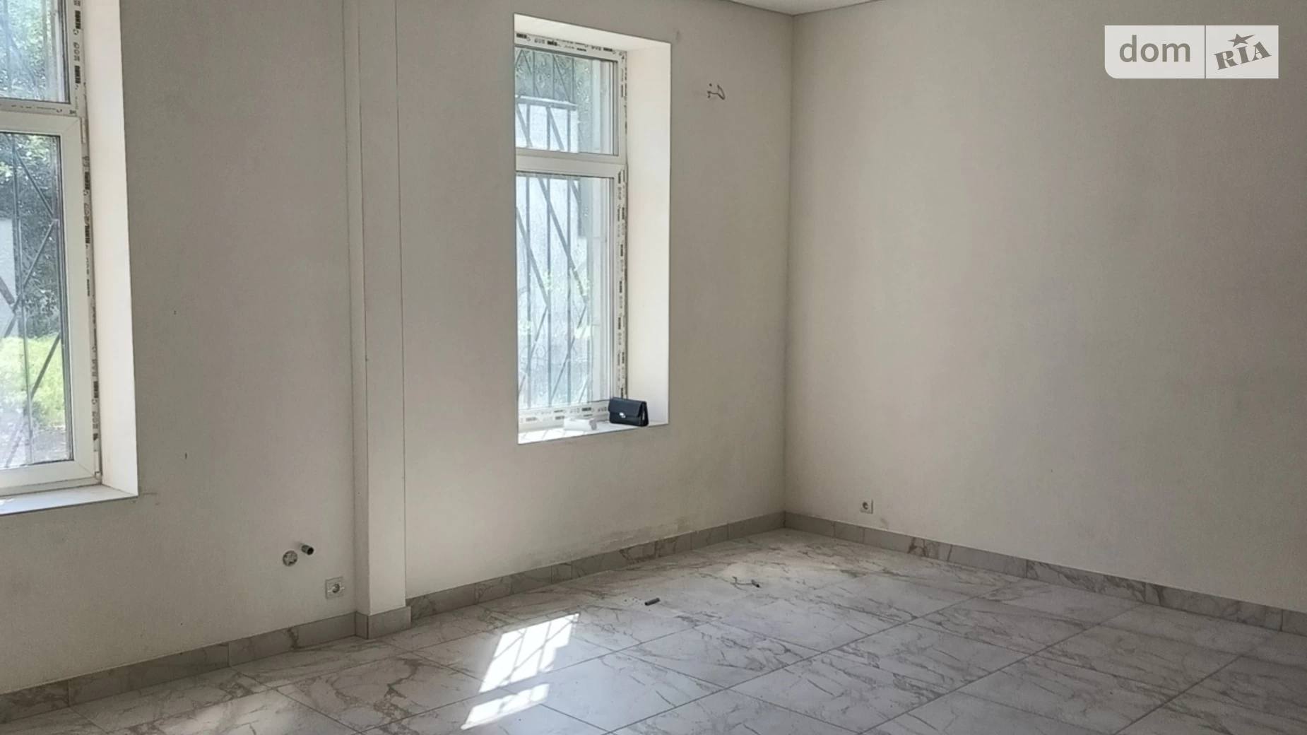 Здається в оренду приміщення вільного призначення 101.6 кв. м в 4-поверховій будівлі, цена: 130000 грн - фото 2