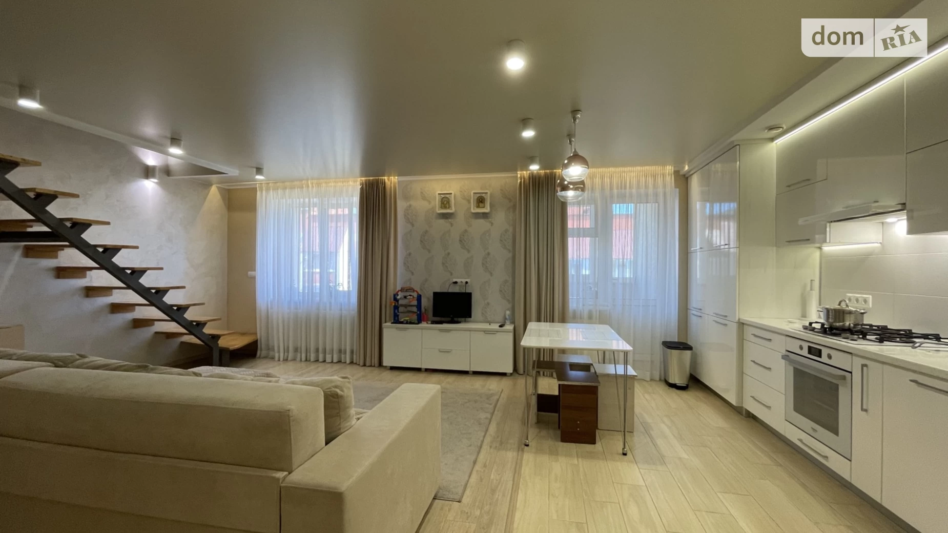 Продается 4-комнатная квартира 120.2 кв. м в Хмельницком, ул. Винницкая, 1/5 - фото 4