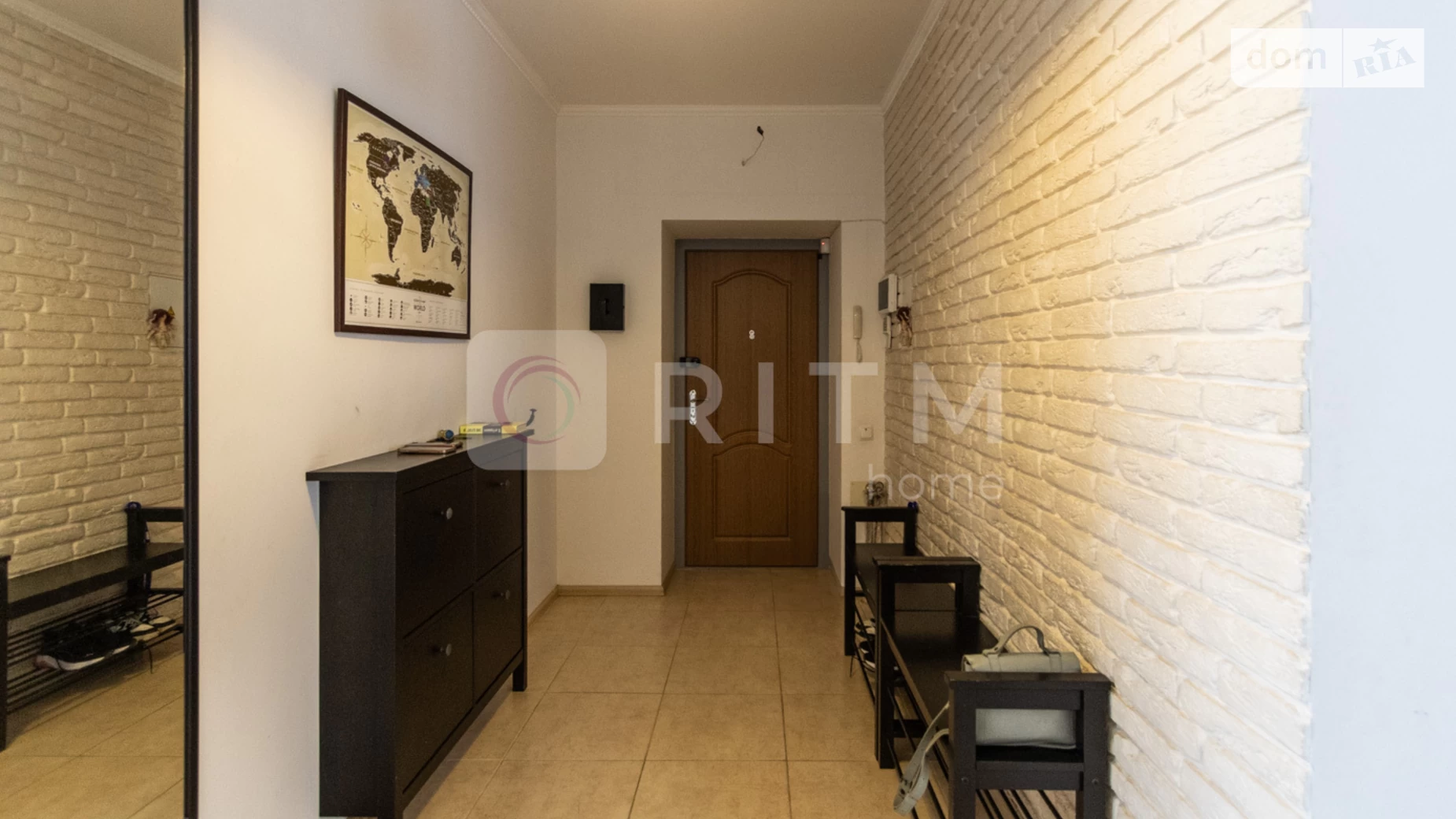 Продается 5-комнатная квартира 126.8 кв. м в Ивано-Франковске, ул. Троллейбусная - фото 2