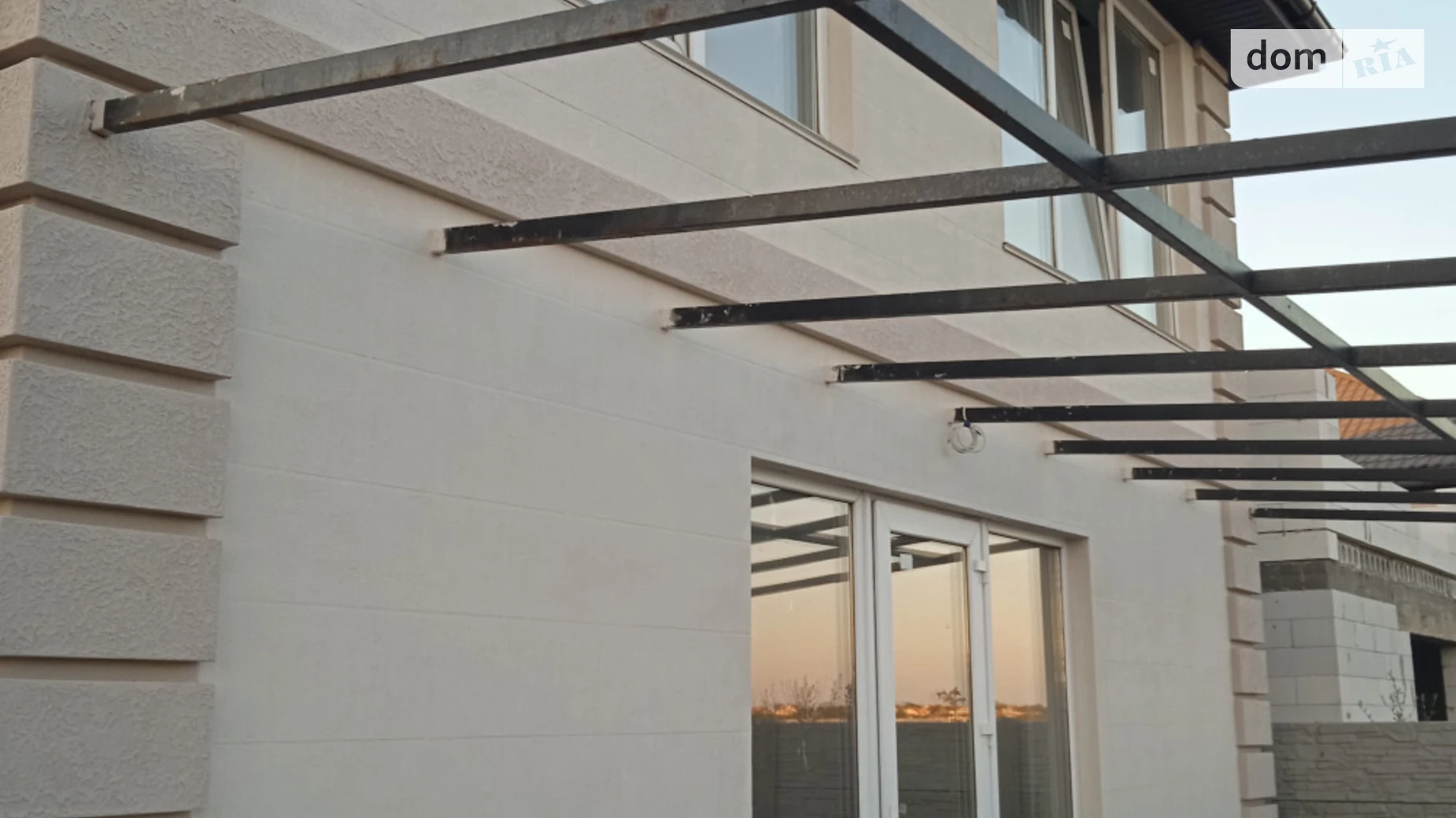 Продается дом на 2 этажа 150 кв. м с балконом, цена: 130000 $ - фото 4