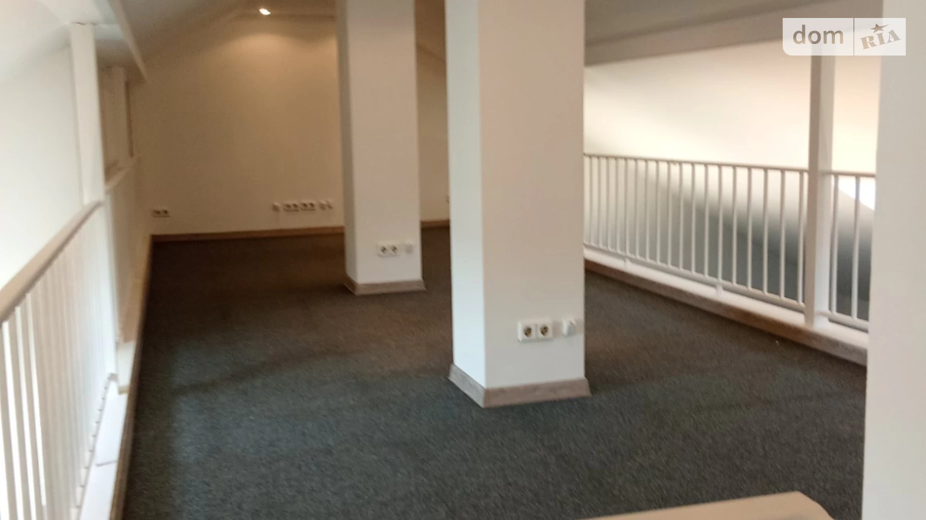 Здається в оренду офіс 219 кв. м в бізнес-центрі, цена: 54800 грн - фото 2