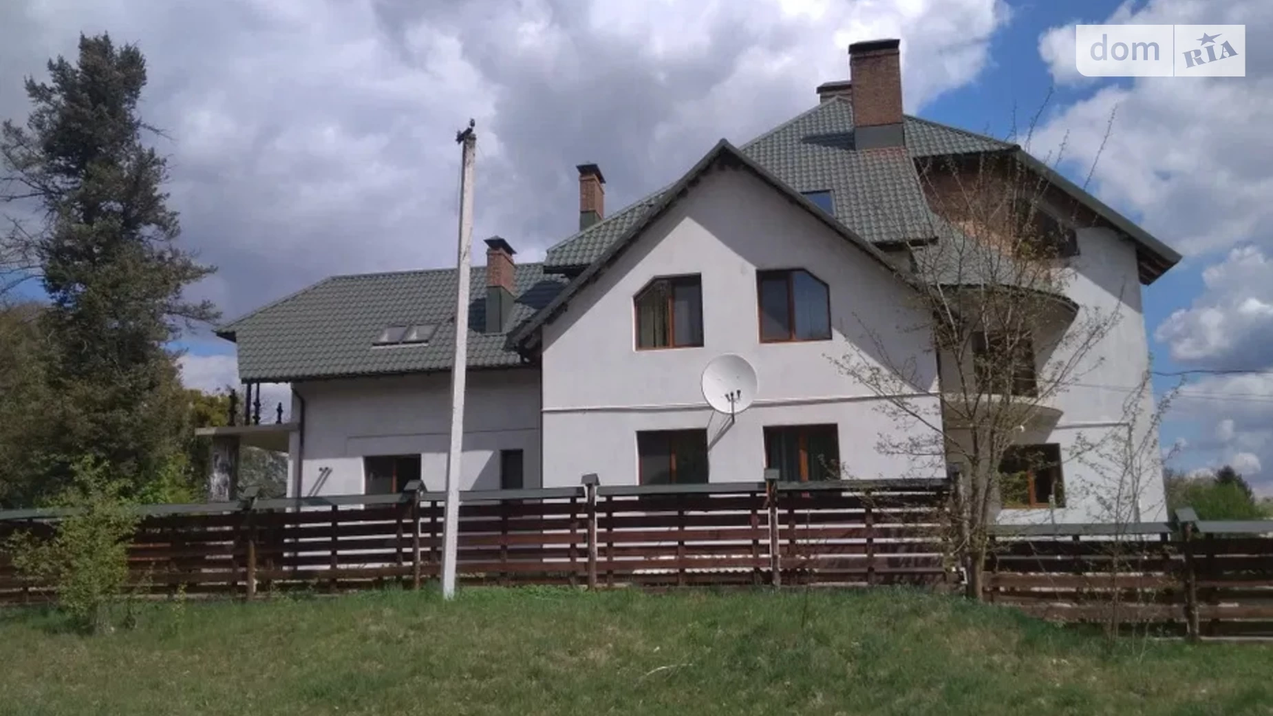 Продается дом на 2 этажа 250 кв. м с камином, цена: 128000 $ - фото 3