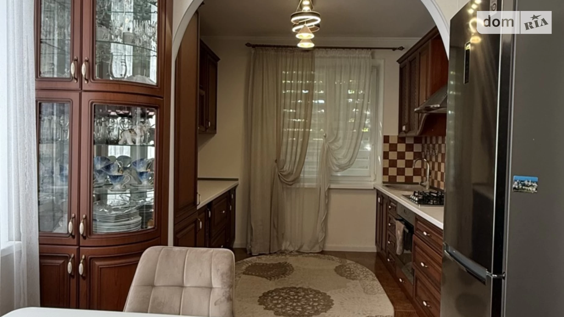 Продается дом на 2 этажа 137 кв. м с беседкой, цена: 235000 $ - фото 3