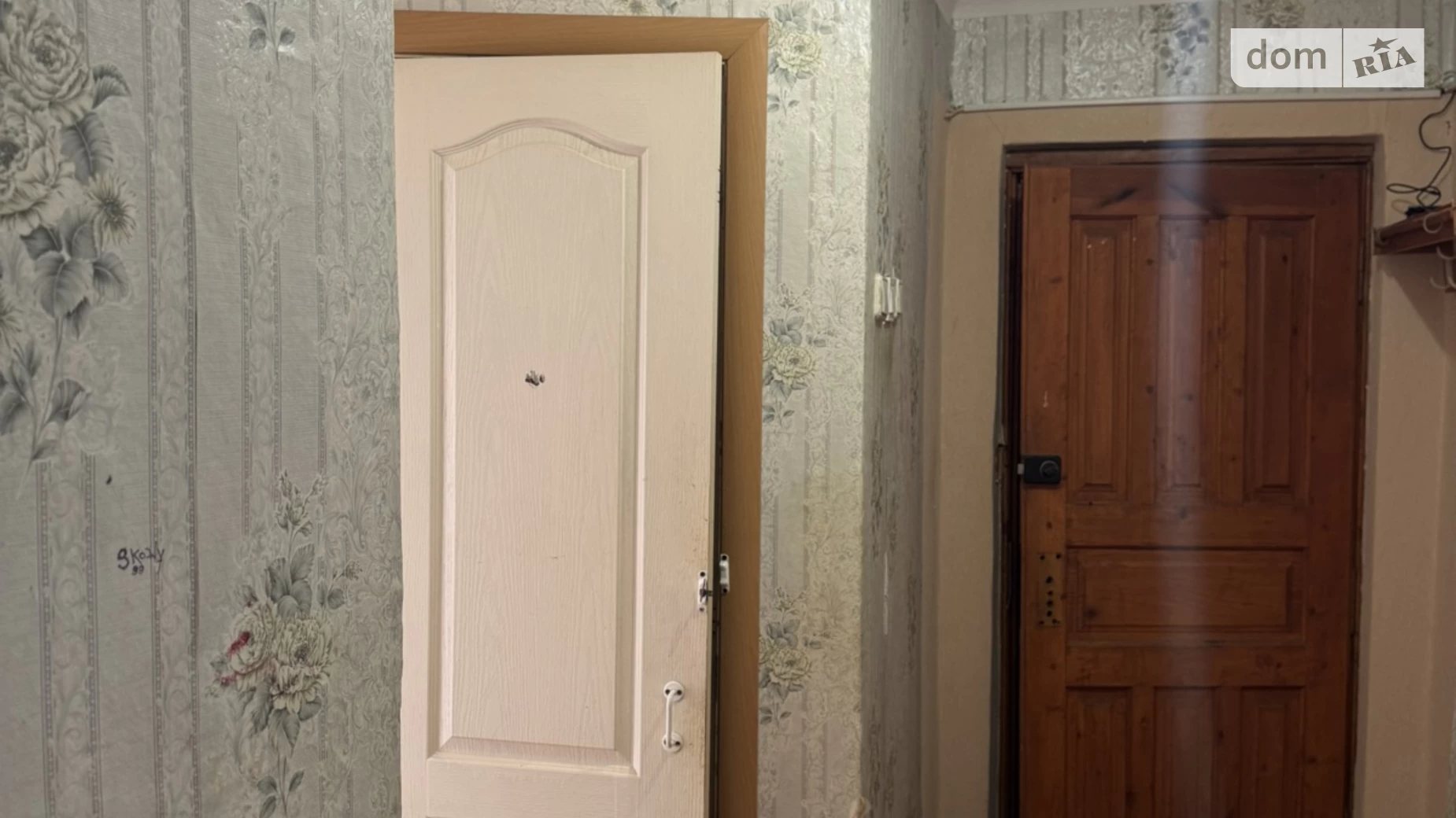 Продается 3-комнатная квартира 60 кв. м в Ивано-Франковске, ул. Украинской Победы(Академика Сахарова) - фото 5