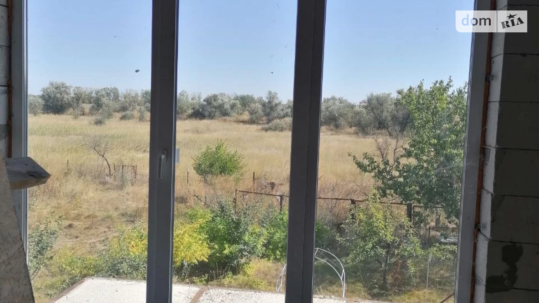 Продается дом на 2 этажа 200 кв. м с камином, цена: 15000 $ - фото 3