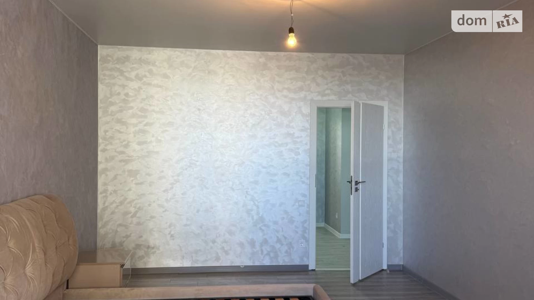 Продается 2-комнатная квартира 80 кв. м в Хмельницком, ул. Сечевых Стрельцов - фото 2