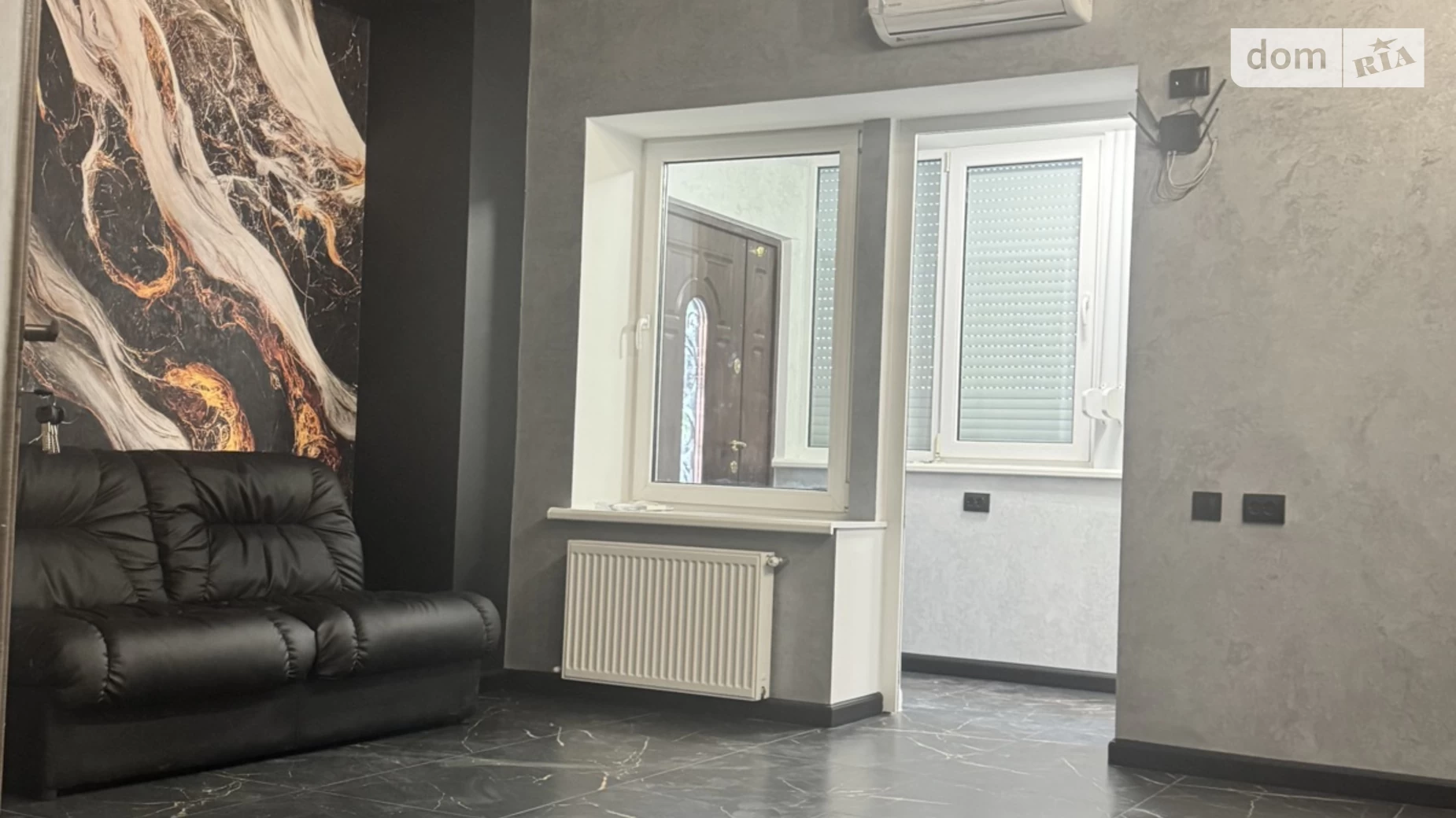 Продается офис 46 кв. м в бизнес-центре, цена: 55000 $ - фото 4