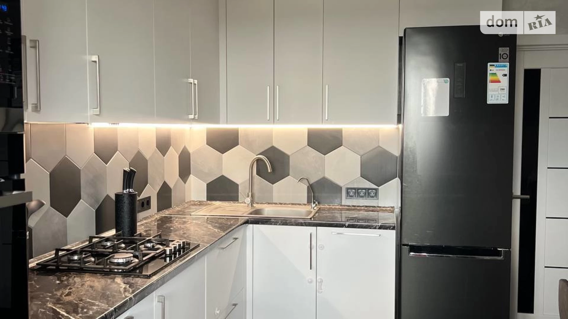 Продается 1-комнатная квартира 41 кв. м в Виннице, цена: 67000 $ - фото 3