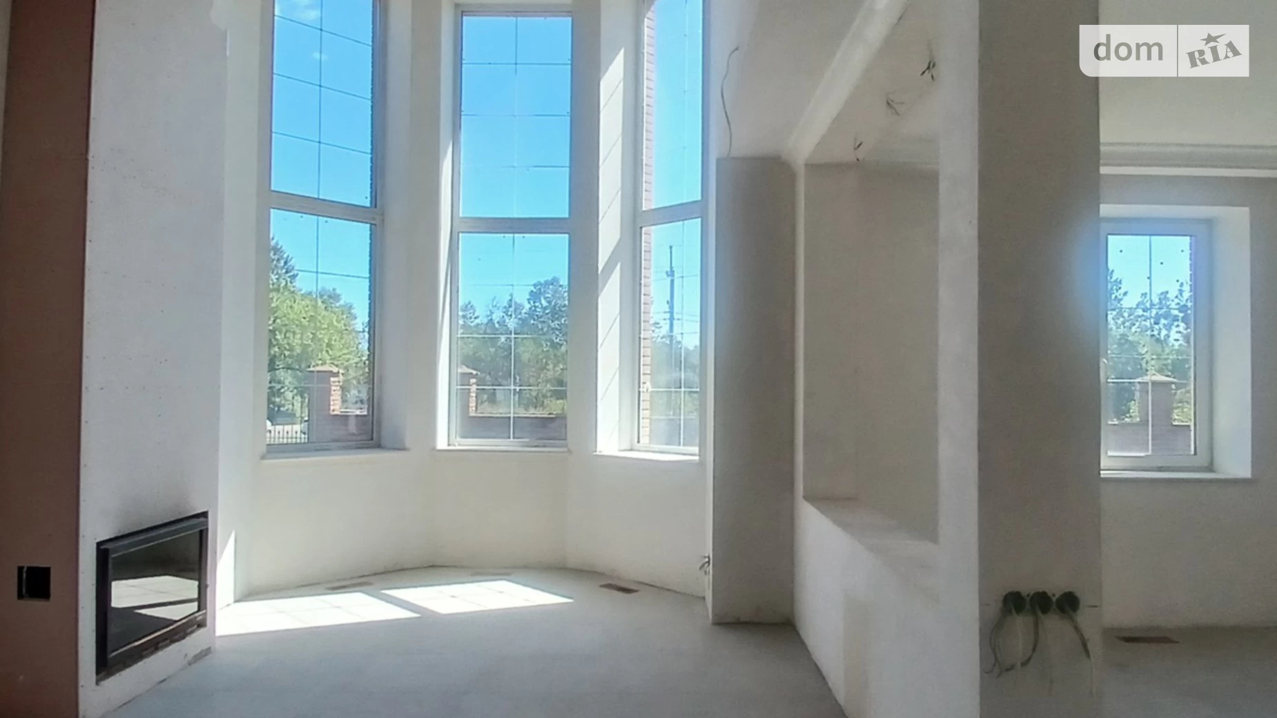 Продается дом на 3 этажа 300 кв. м с беседкой, цена: 265000 $ - фото 5