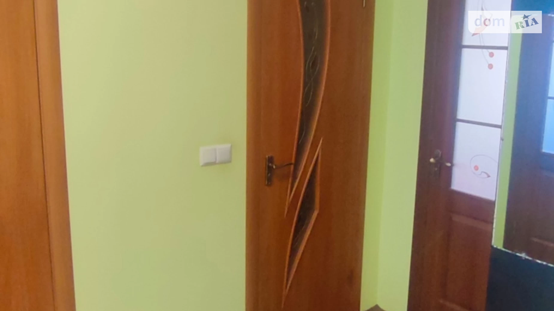 Продається 3-кімнатна квартира 68 кв. м у Чернівцях, вул. Узбецька, 27 - фото 3