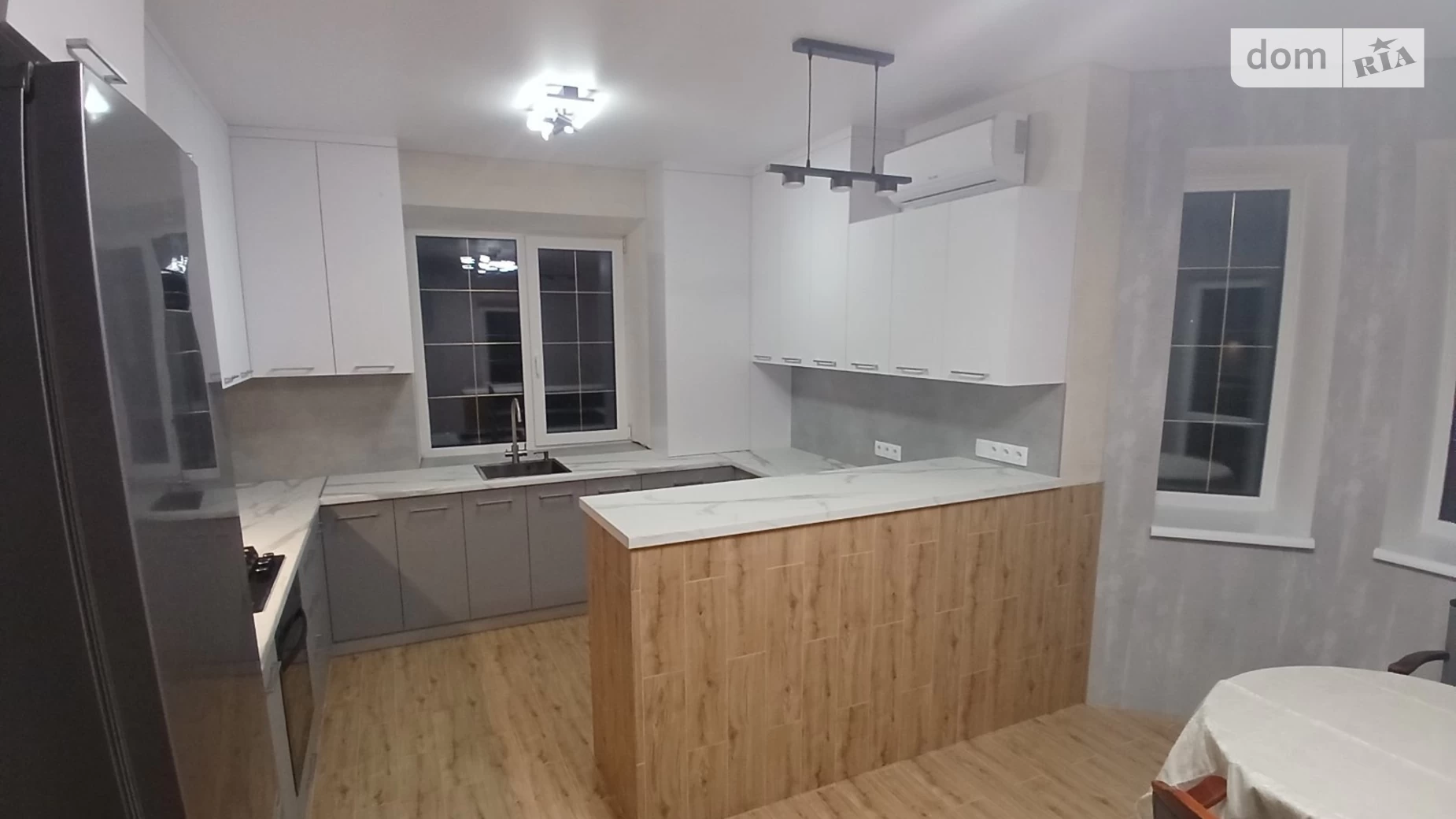 Продается дом на 2 этажа 169 кв. м с верандой, цена: 199000 $ - фото 4