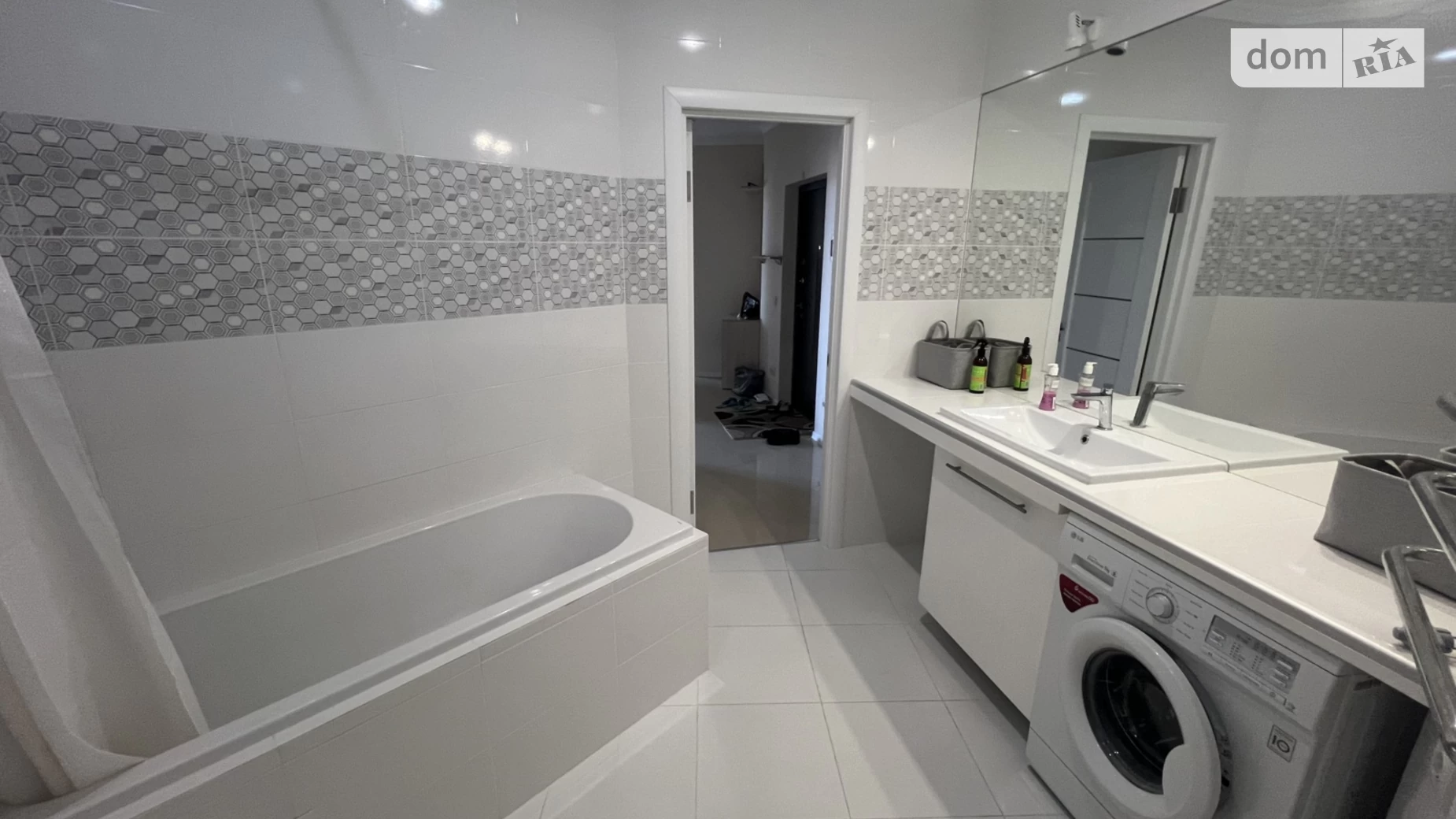 Продается 1-комнатная квартира 62 кв. м в Виннице, ул. Вячеслава Черновола, 29 - фото 3