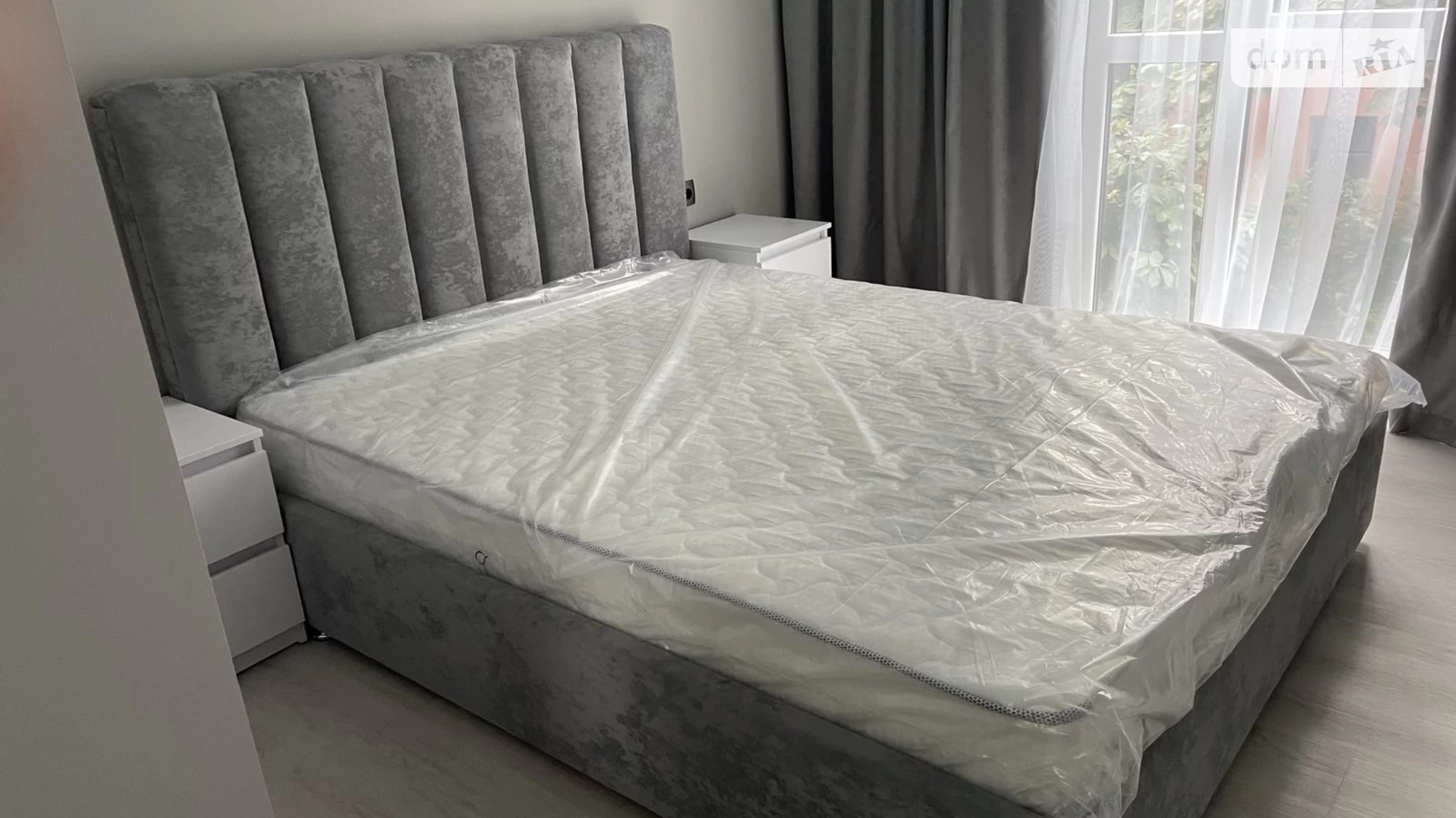 Продается 1-комнатная квартира 56 кв. м в Ужгороде, ул. Собранецкая, 100 - фото 3