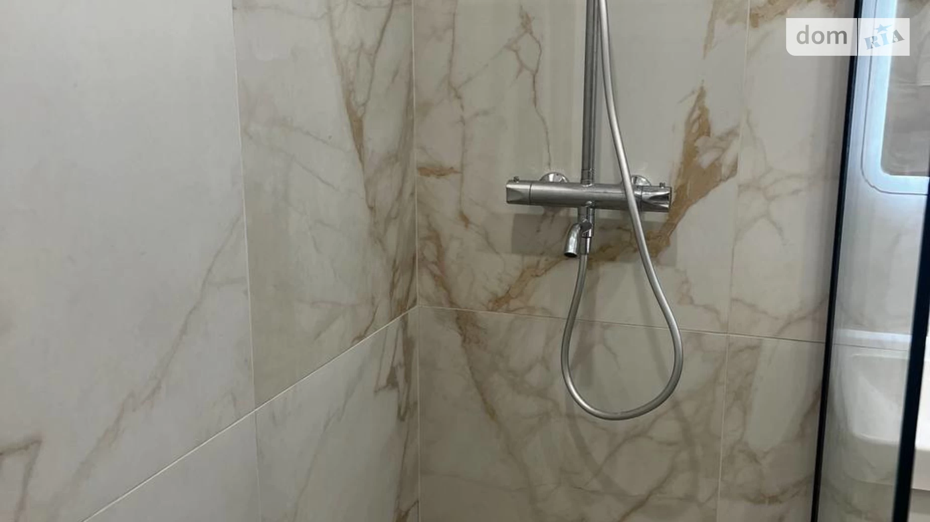 Продається 1-кімнатна квартира 39.7 кв. м у Ірпені, вул. Патріотів, 2 - фото 2