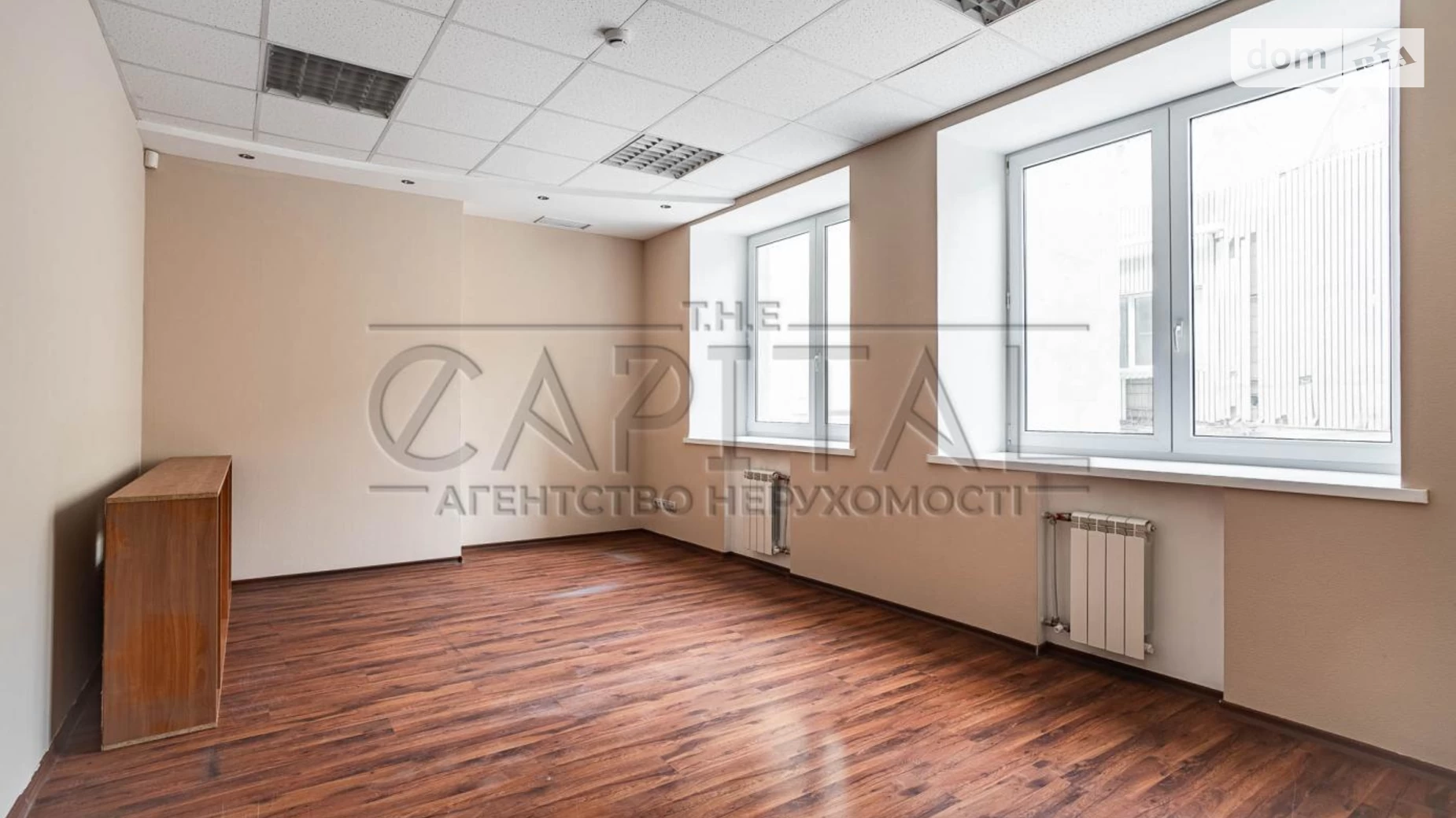 Сдается в аренду офис 900 кв. м в бизнес-центре, цена: 5400 $ - фото 2