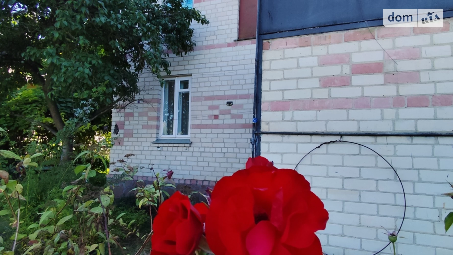 Продается дом на 2 этажа 57.5 кв. м с садом, цена: 25000 $ - фото 2