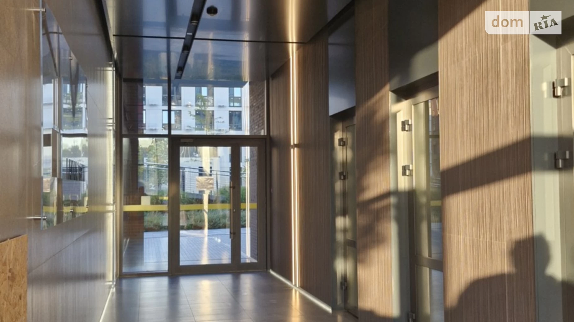 Продається 2-кімнатна квартира 71.4 кв. м у Києві, вул. Салютна, 2 - фото 5