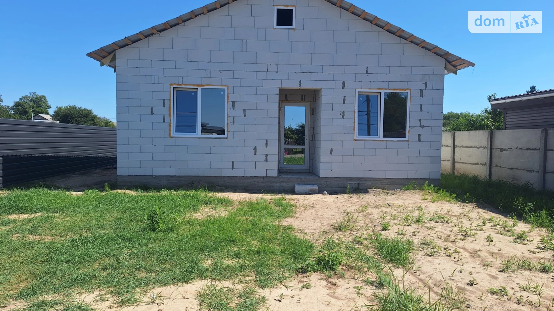 Продается одноэтажный дом 95 кв. м с камином, цена: 49000 $ - фото 2