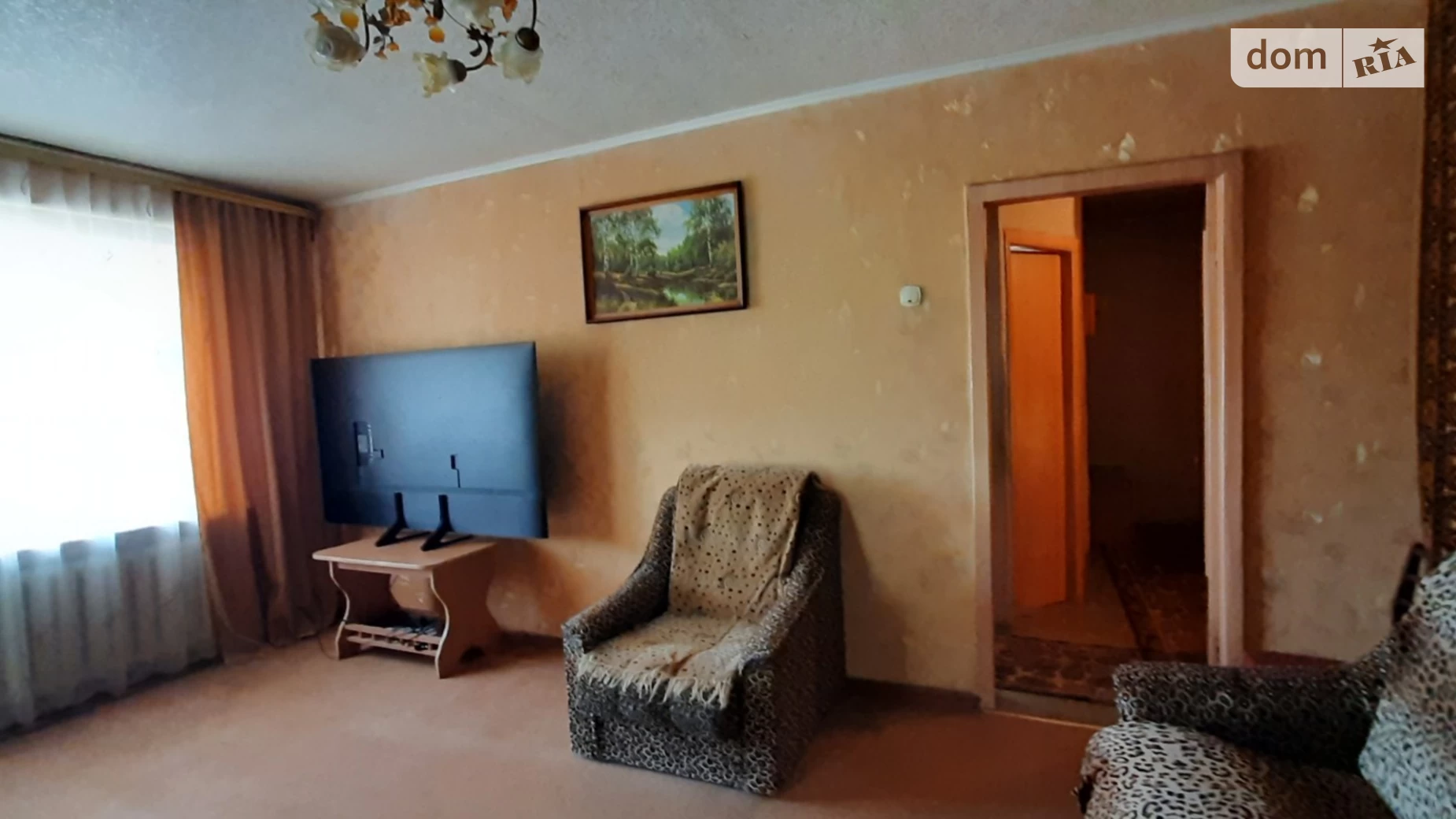 Продается 3-комнатная квартира 46 кв. м в Кагарлыке, ул. Комунарская, 24 - фото 2
