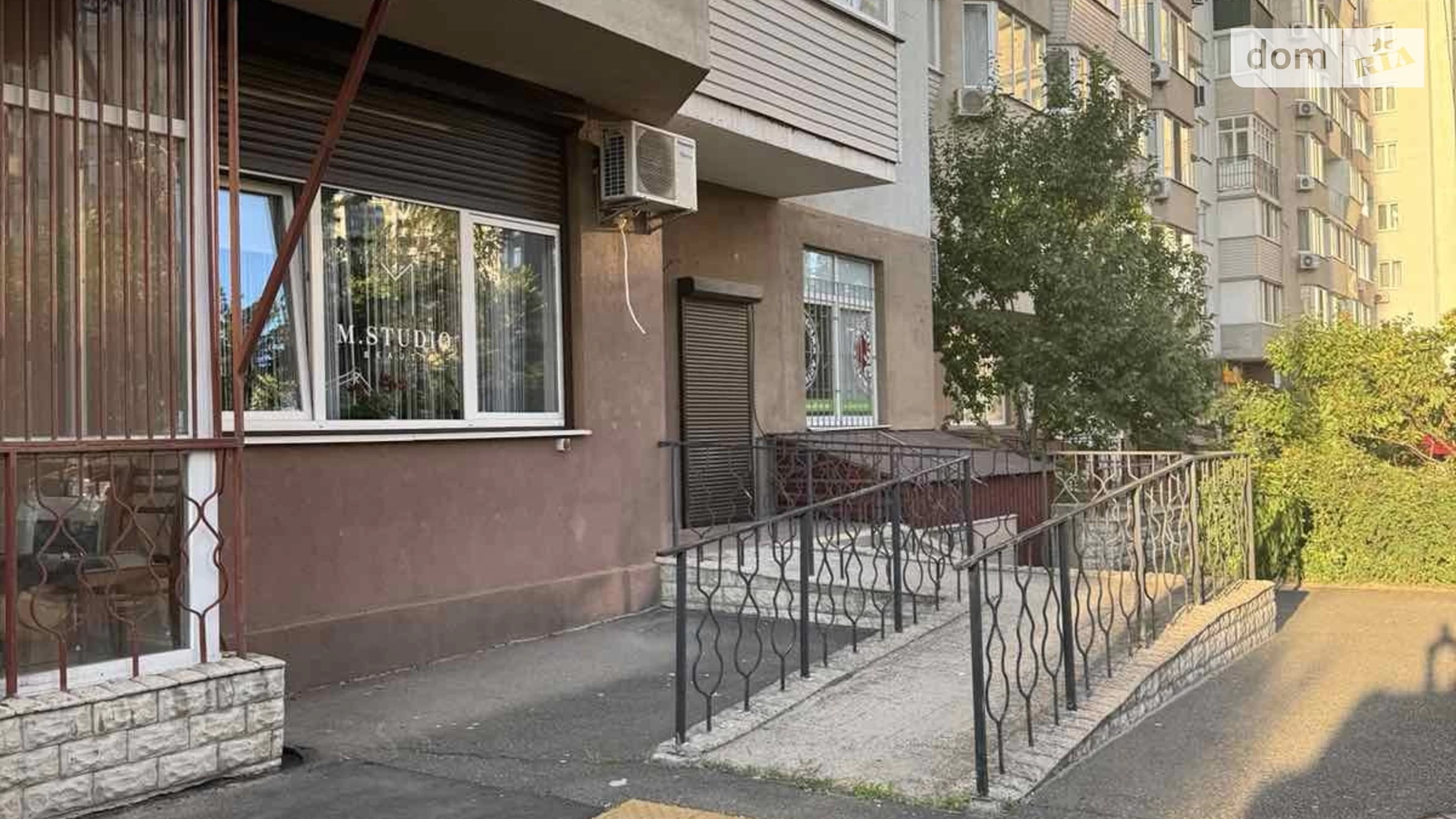 Сдается в аренду помещения свободного назначения 180 кв. м в 22-этажном здании, цена: 140400 грн - фото 2