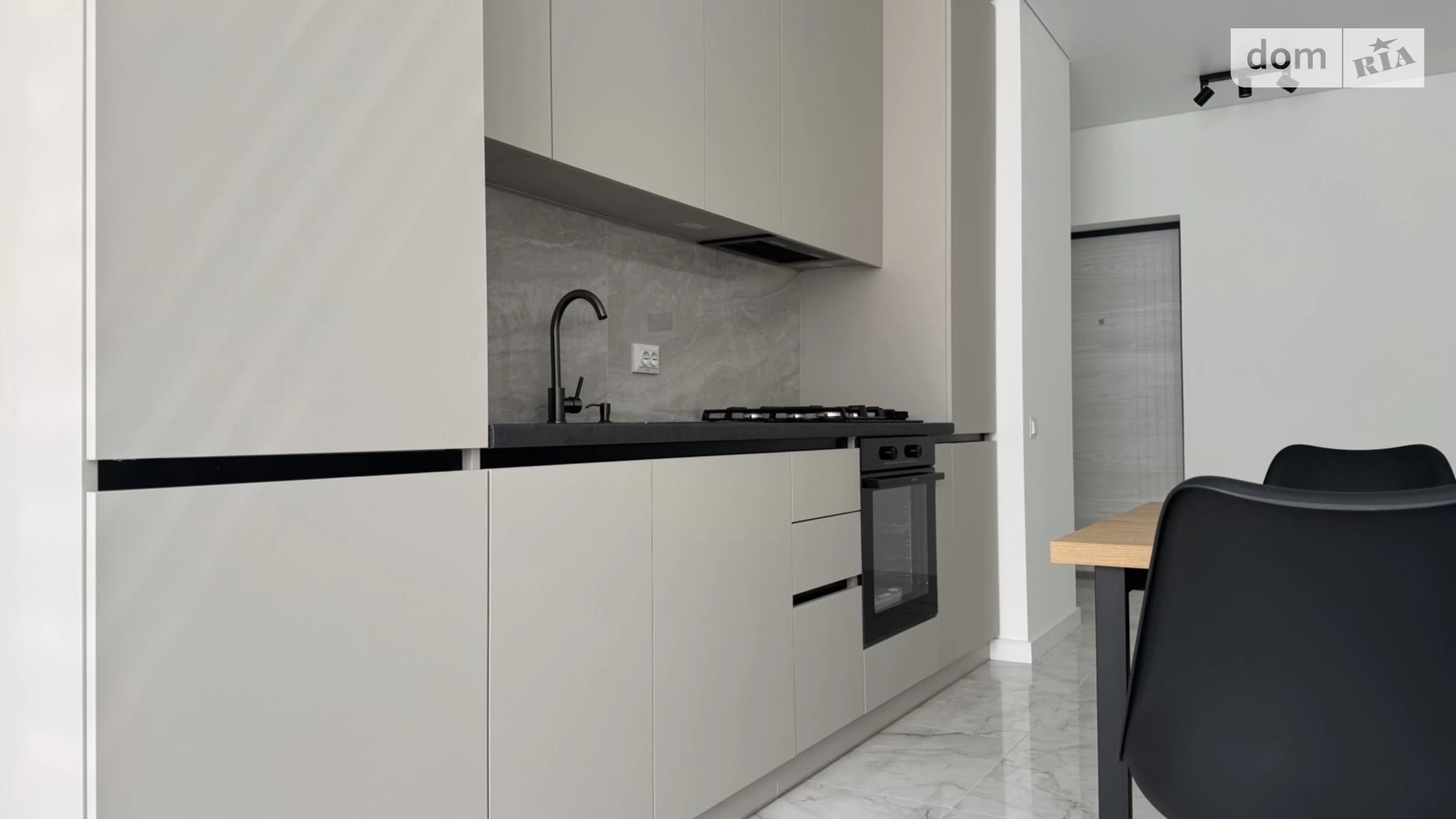 Продается 1-комнатная квартира 38 кв. м в Ивано-Франковске, ул. Национальной Гвардии, 3Г - фото 5