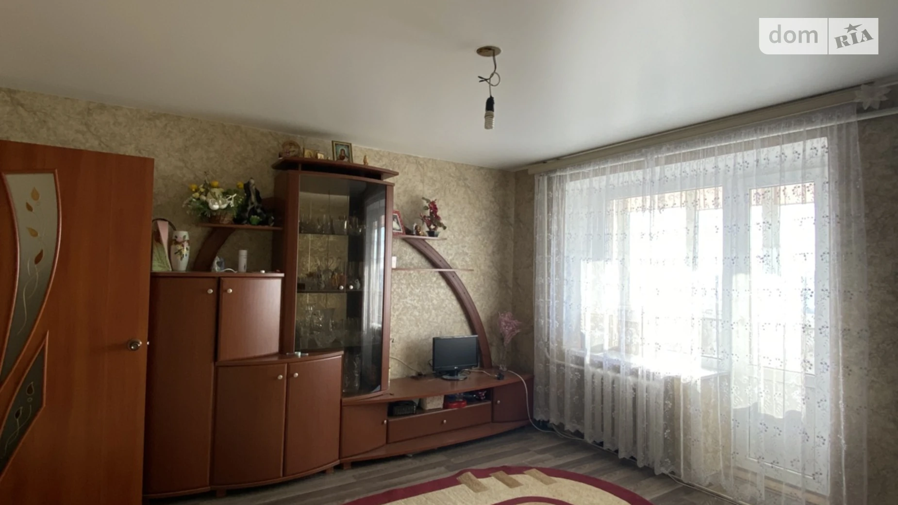 Продается 1-комнатная квартира 40 кв. м в Краснограде, 3-й мікрорайон - фото 2