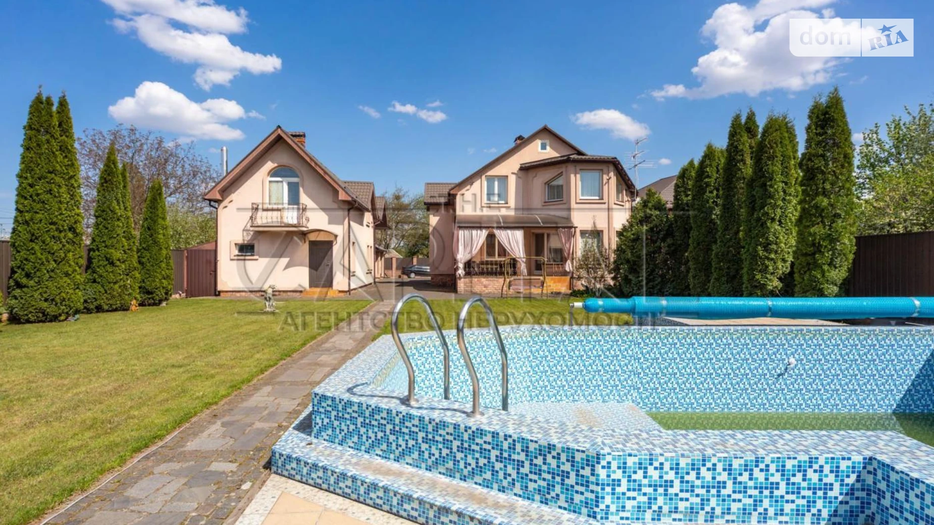 Сдается в аренду дом на 2 этажа 250 кв. м с мансардой, цена: 1300 $ - фото 2