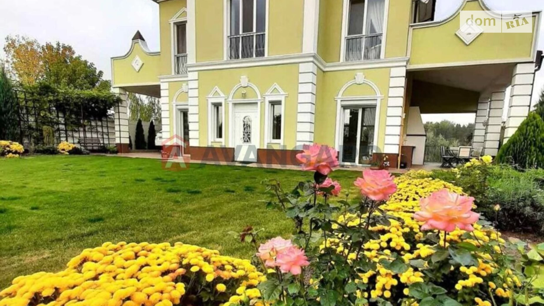Продается дом на 3 этажа 296.5 кв. м с мансардой, цена: 530000 $ - фото 2