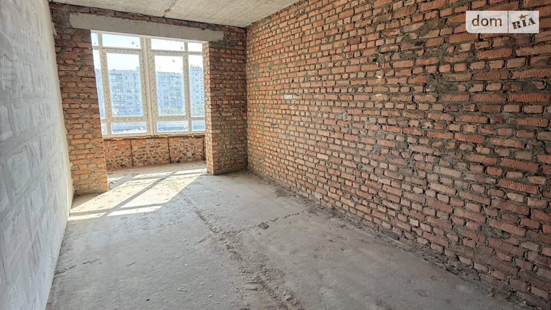 Продается 2-комнатная квартира 70.7 кв. м в Хмельницком, ул. Прибугская, 5/1 - фото 3
