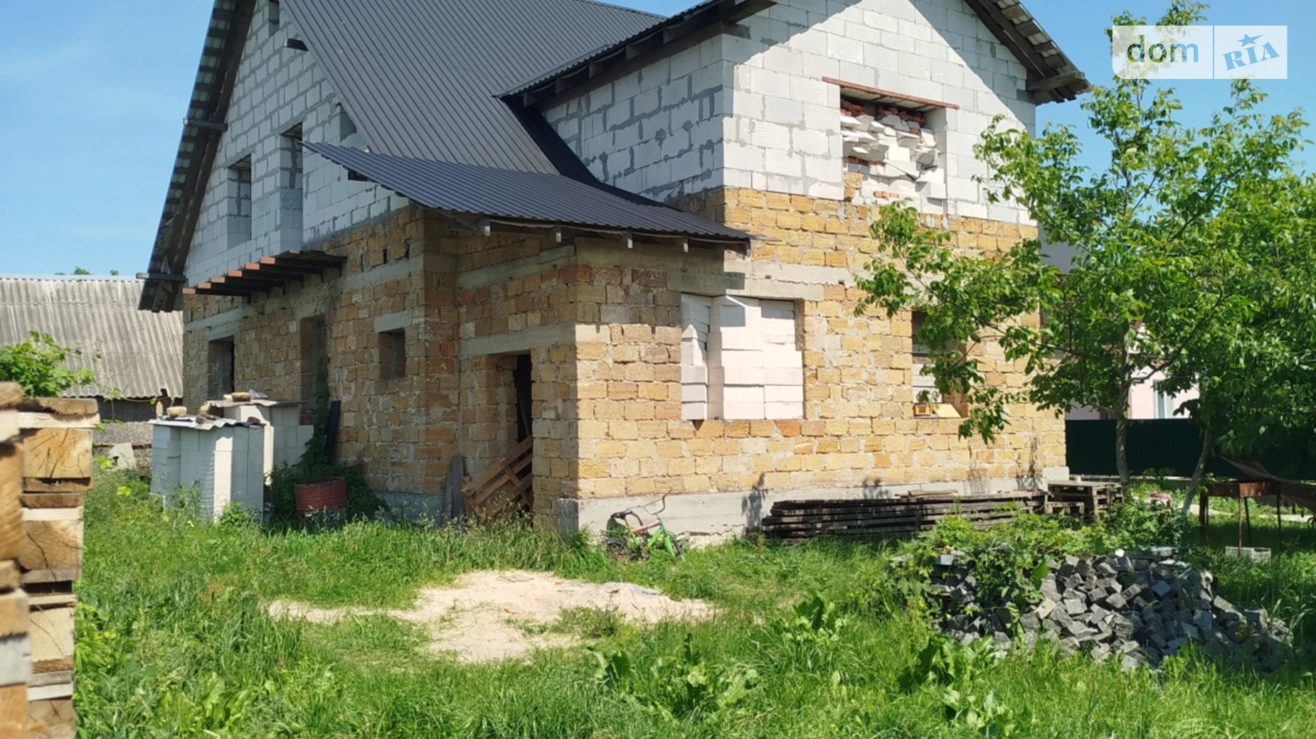 Продается дом на 2 этажа 200 кв. м с баней/сауной, цена: 89000 $ - фото 2