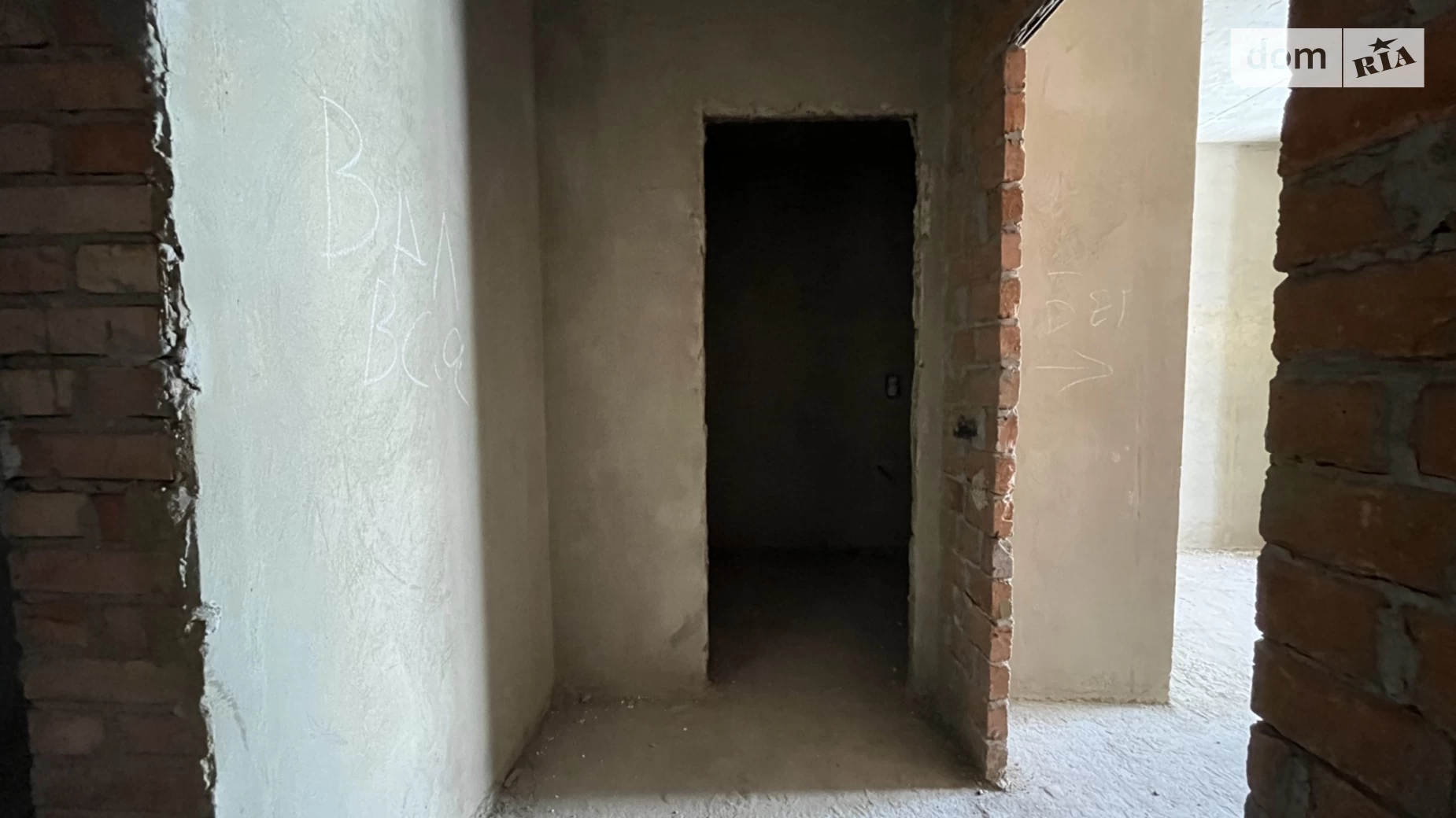 Продается 1-комнатная квартира 43 кв. м в Виннице, ул. Ивана Богуна, 27А - фото 2