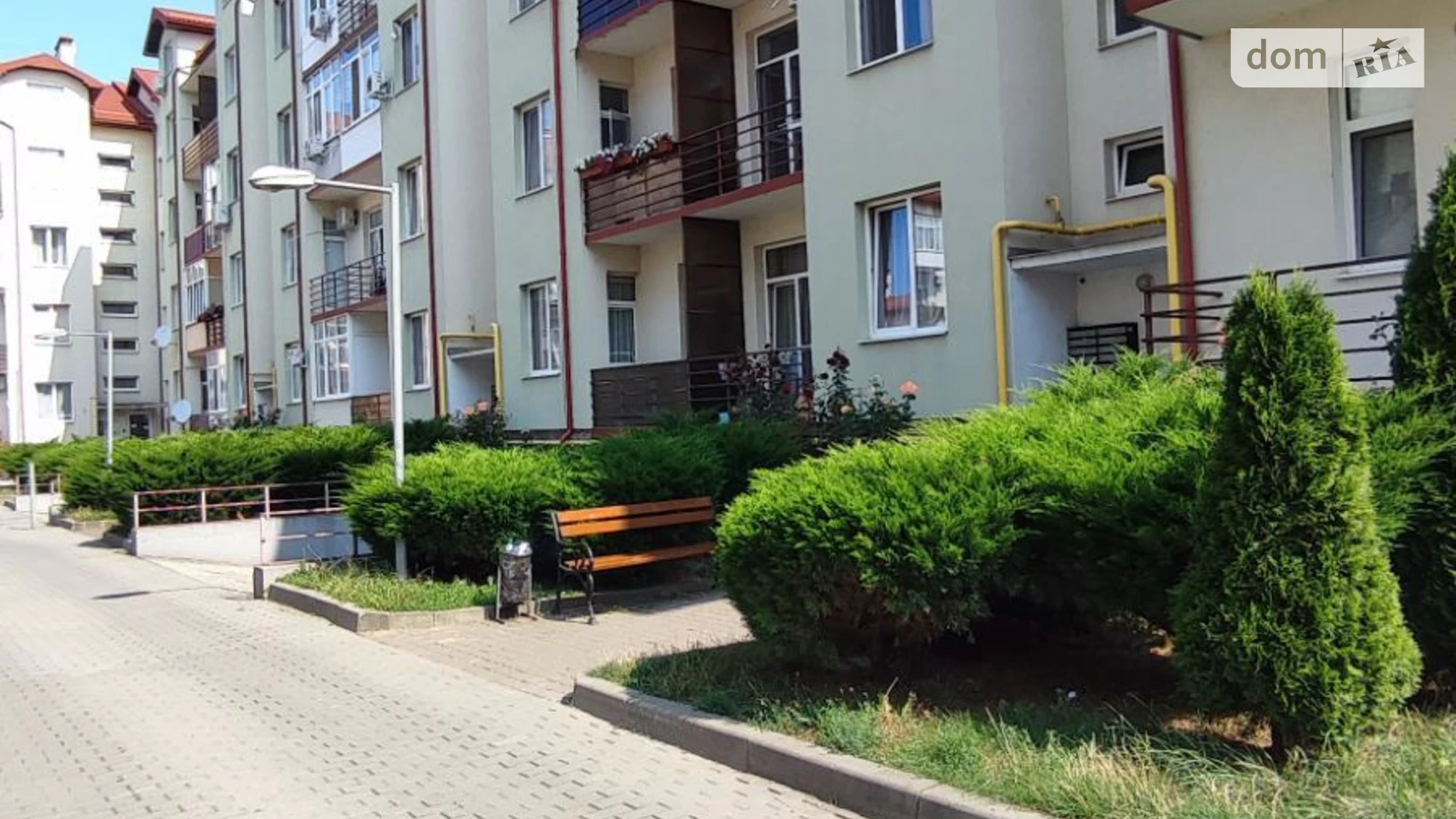 Продается 2-комнатная квартира 70 кв. м в Ужгороде, ул. Вишневая(Осипенко) - фото 2