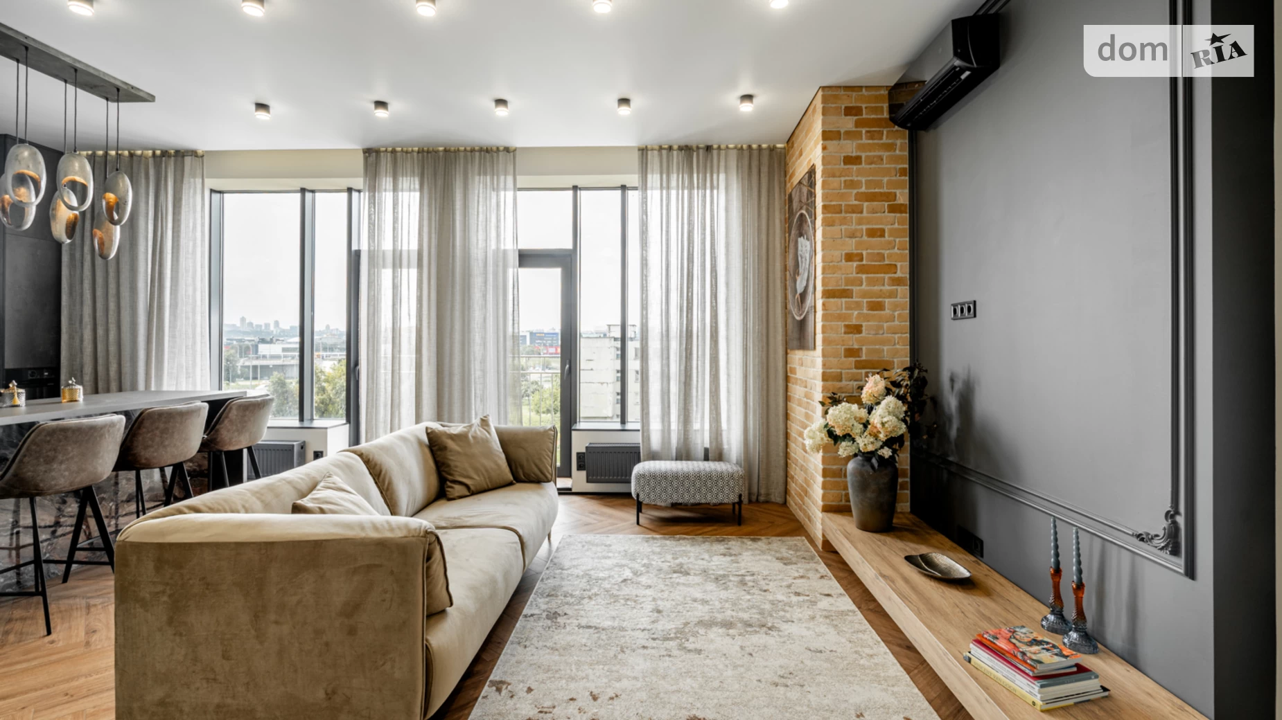 Продается 2-комнатная квартира 67 кв. м в Киеве, наб. Оболонская, 1 корпус 1 - фото 2