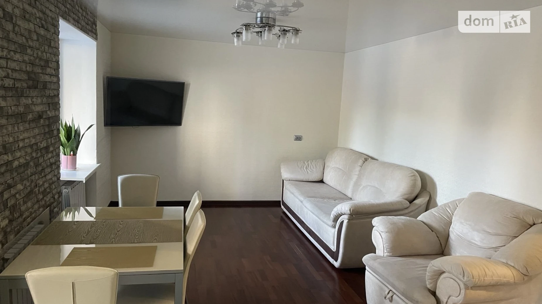 Продается 2-комнатная квартира 62.2 кв. м в Полтаве, ул. Кузьмы Скрябина(Курчатова) - фото 2