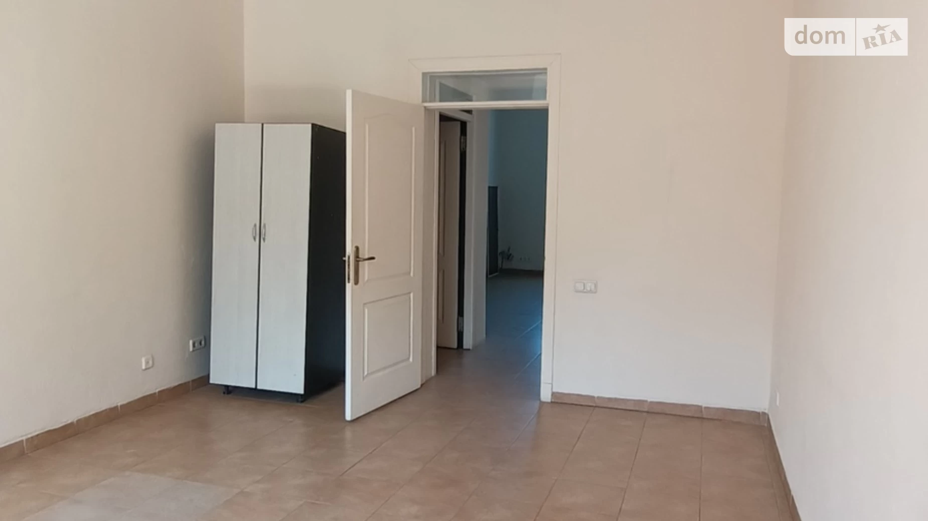 Сдается в аренду помещения свободного назначения 115.7 кв. м в 4-этажном здании, цена: 700 $ - фото 5