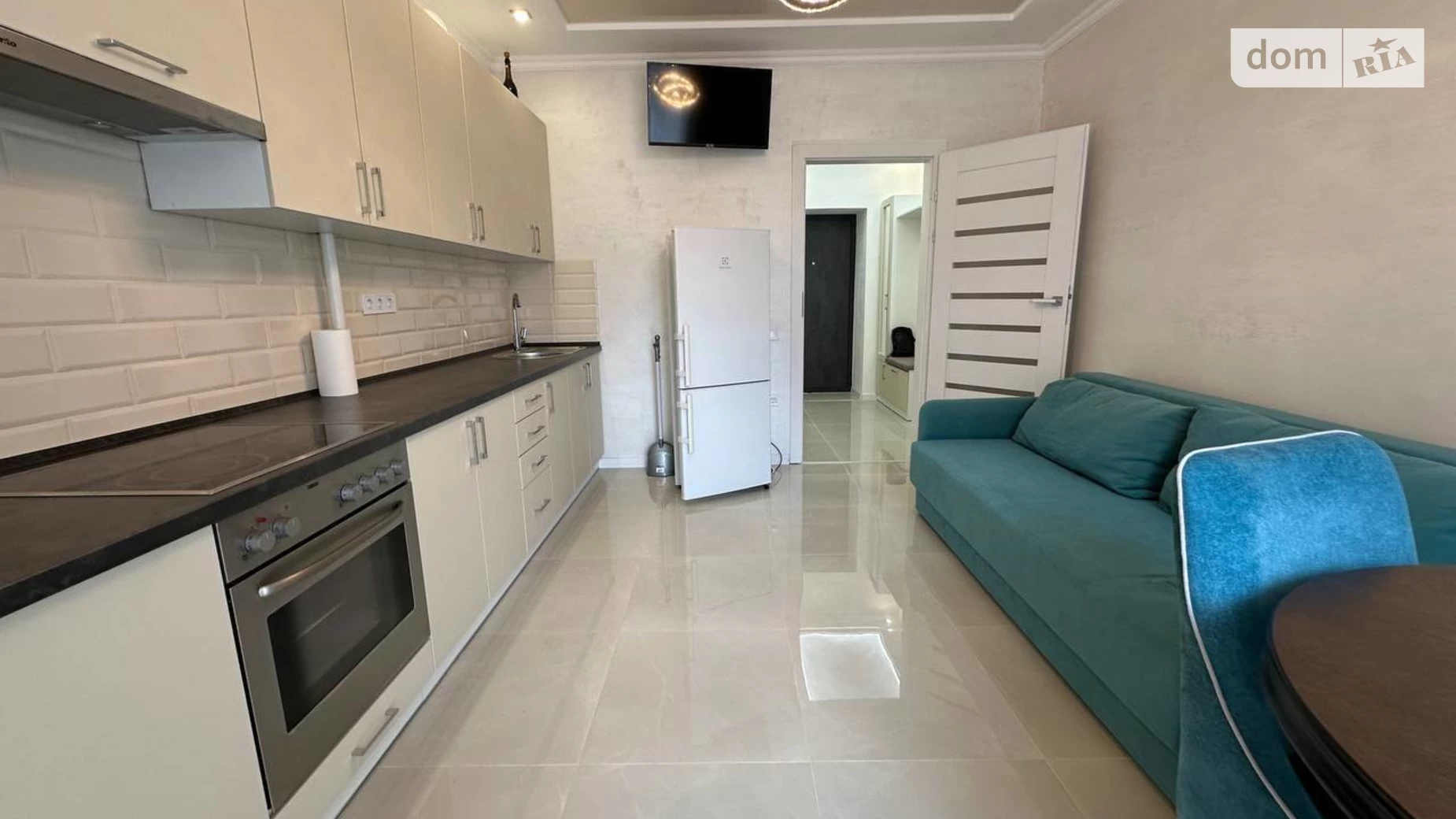 Продается 1-комнатная квартира 44.8 кв. м в Ивано-Франковске, ул. Гетьмана Ивана Мазепы, 164 корпус 6 - фото 4