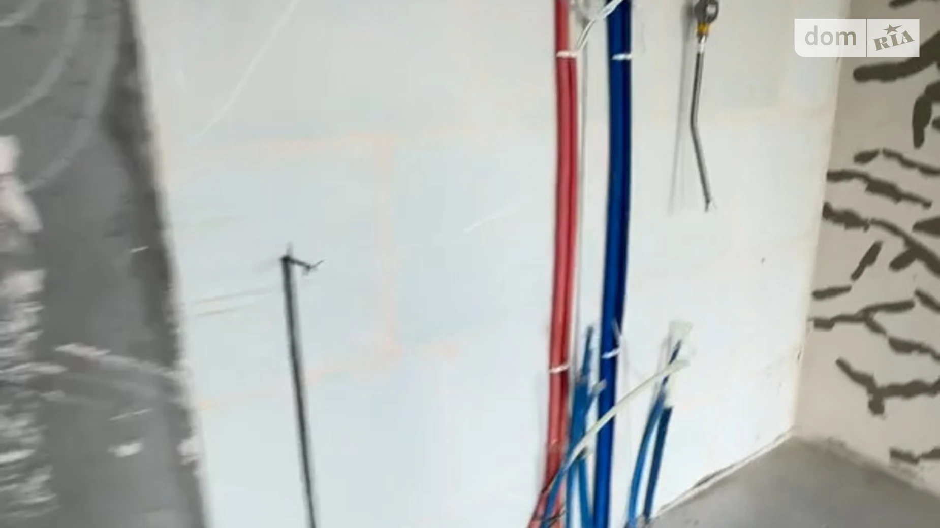 Продается 3-комнатная квартира 84 кв. м в Гостомеле, пер. Богдана Ступки, 3 - фото 2