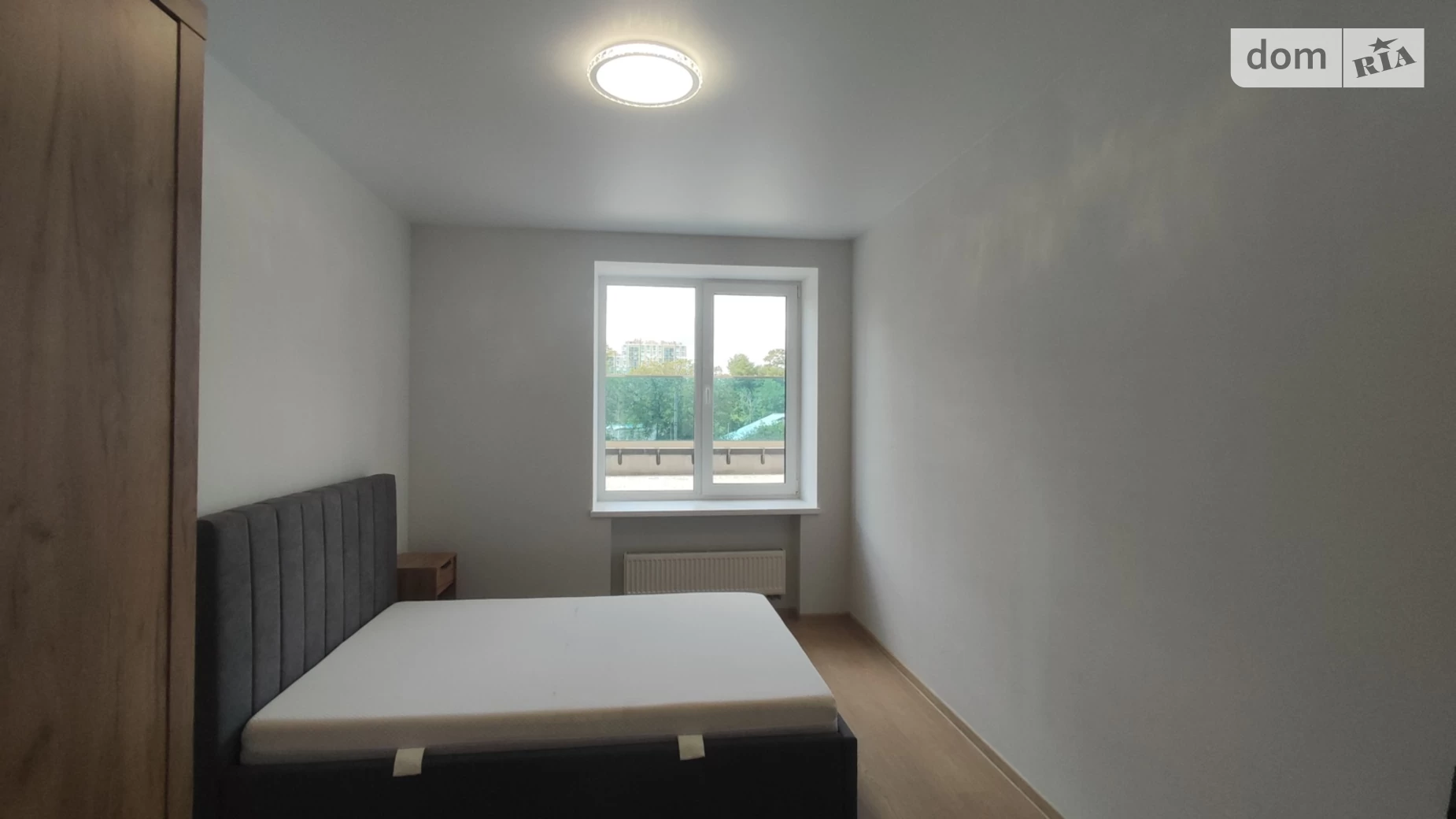 Продается 2-комнатная квартира 61 кв. м в Ирпене, ул. Соборная(ІІІ Интернационала), 122 - фото 2