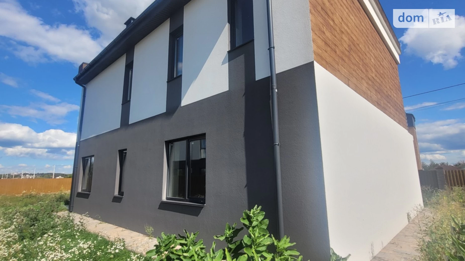 Продается дом на 2 этажа 180 кв. м с бассейном, цена: 180000 $ - фото 5