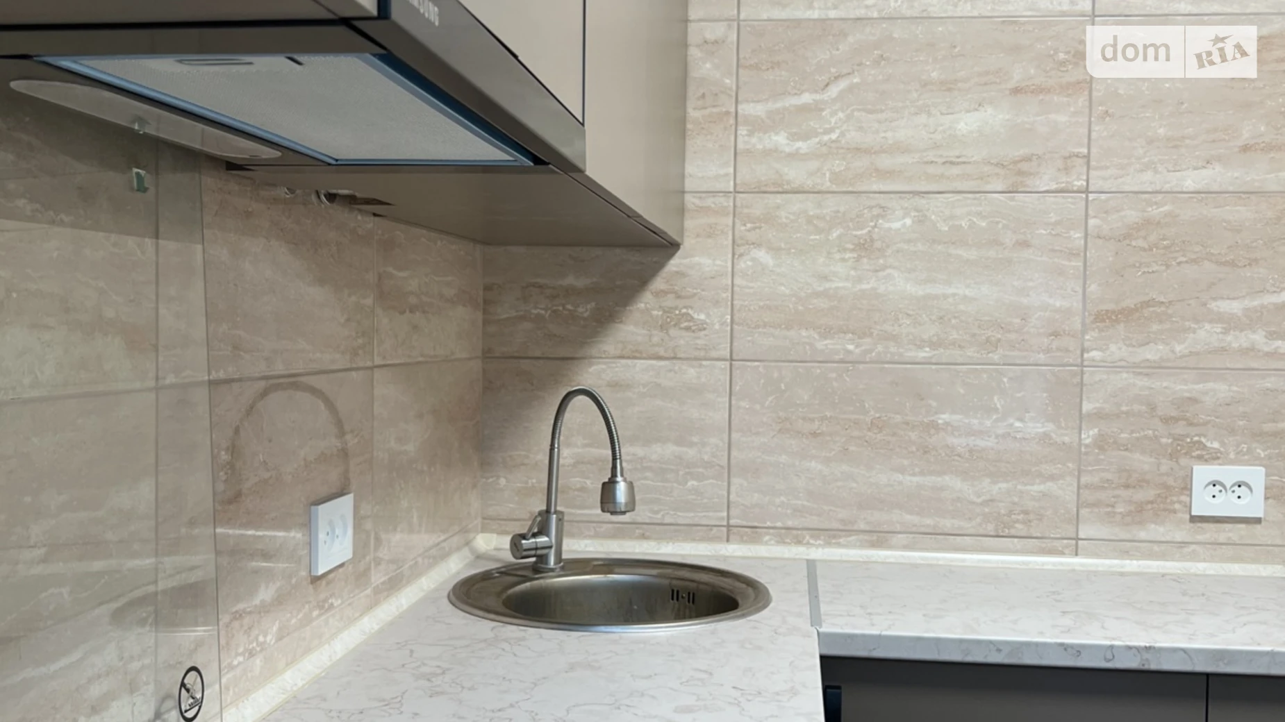 Продается 2-комнатная квартира 44.8 кв. м в Ровно, ул. Директории, 6 - фото 3