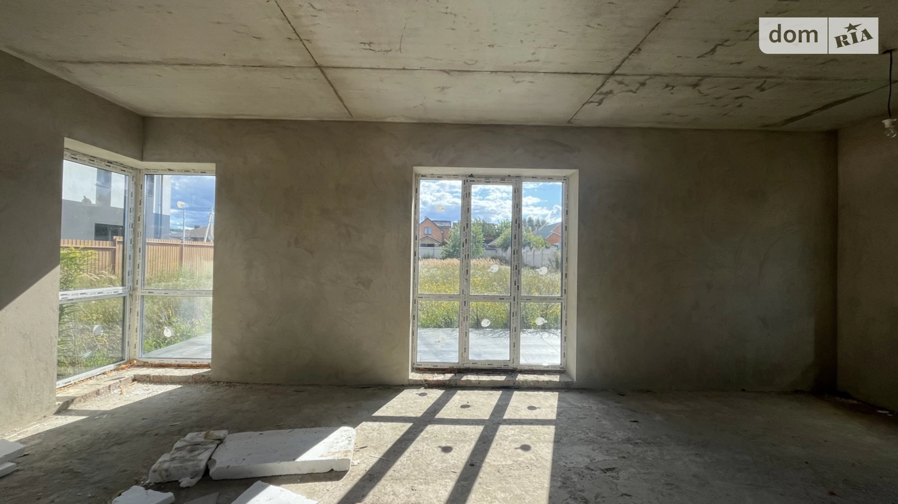 Продается дом на 2 этажа 180 кв. м с верандой, цена: 160000 $ - фото 2