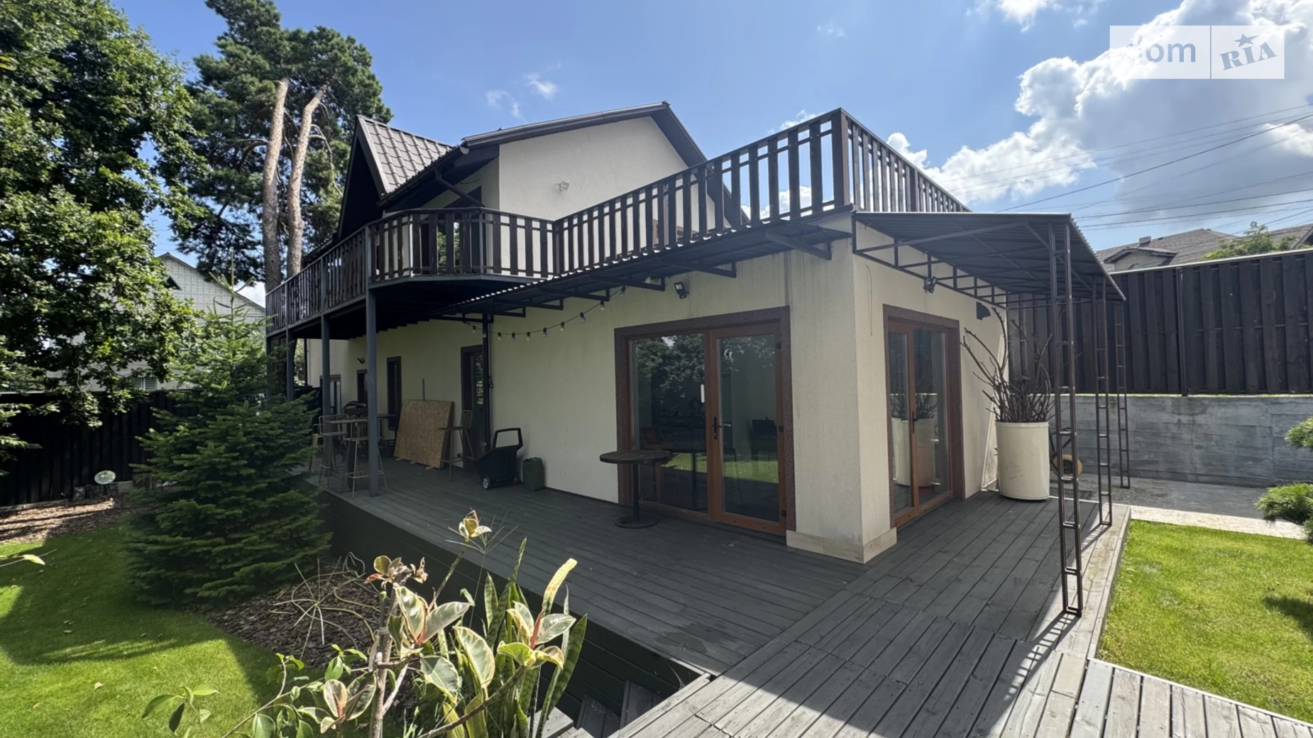 Сдается в аренду дом на 2 этажа 130 кв. м с террасой, цена: 850 $ - фото 2