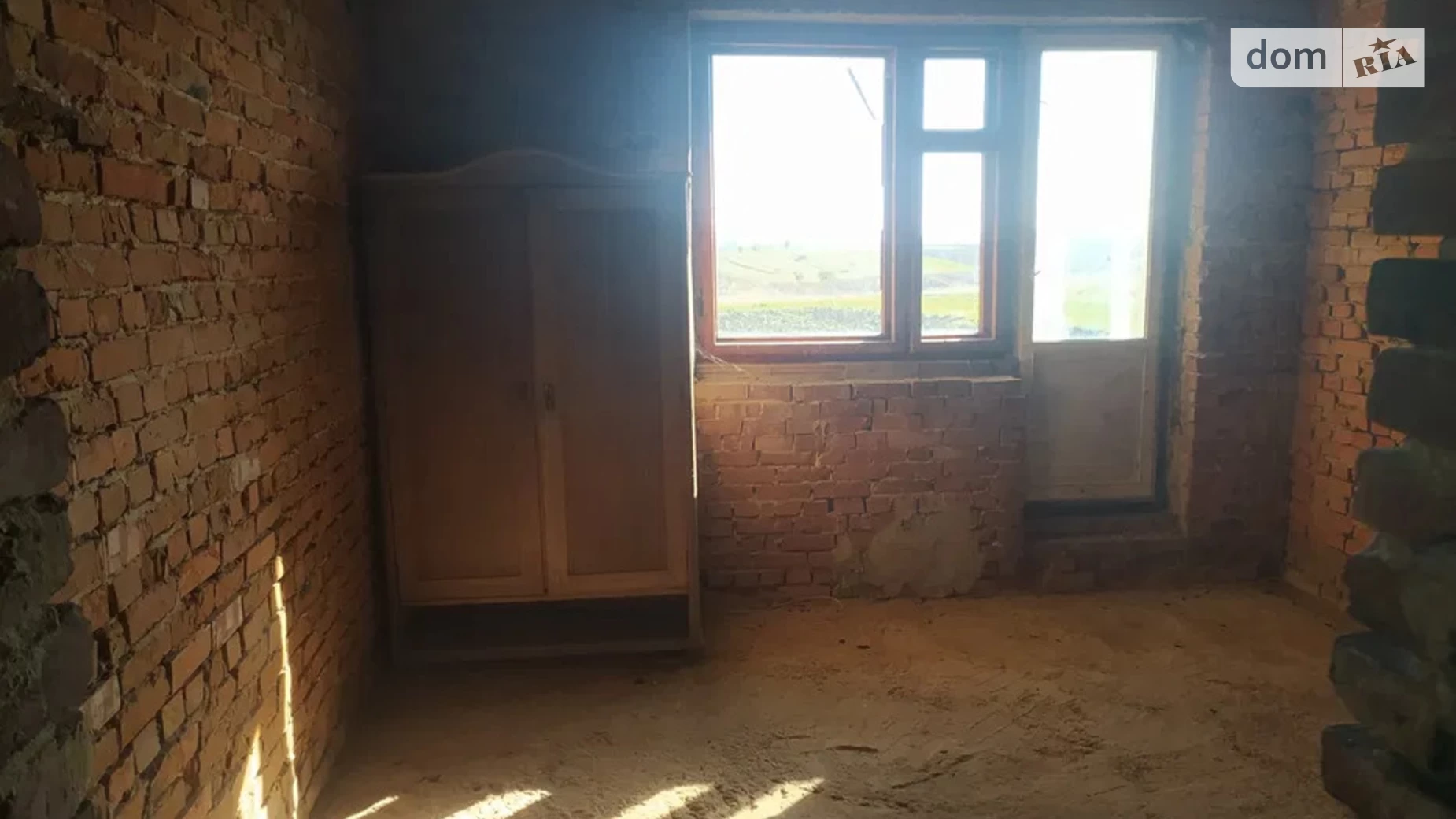Продается дом на 2 этажа 143 кв. м с гаражом, цена: 37000 $ - фото 5