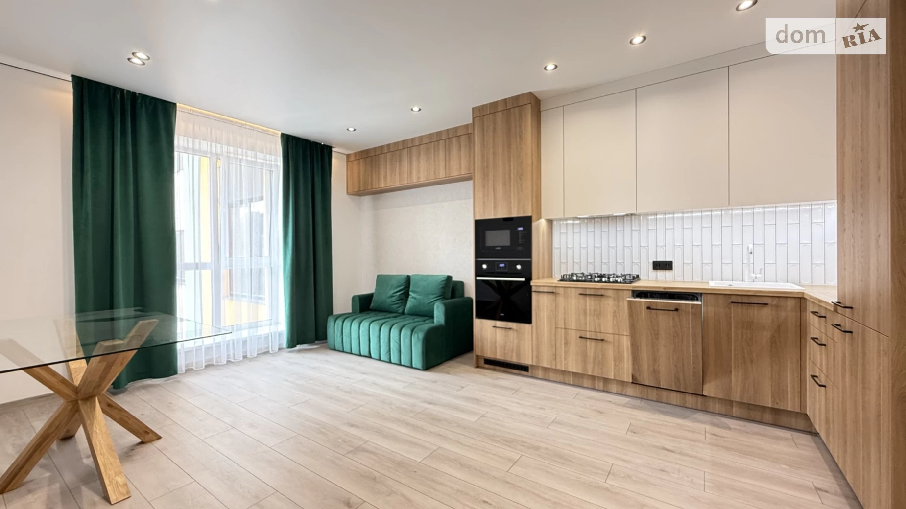 Продается 1-комнатная квартира 42 кв. м в Ровно, ул. Студенческая, 24 - фото 2