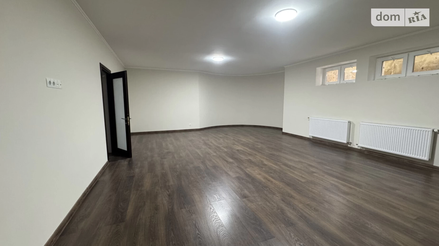 Продается дом на 2 этажа 445 кв. м с бассейном, цена: 490000 $ - фото 3