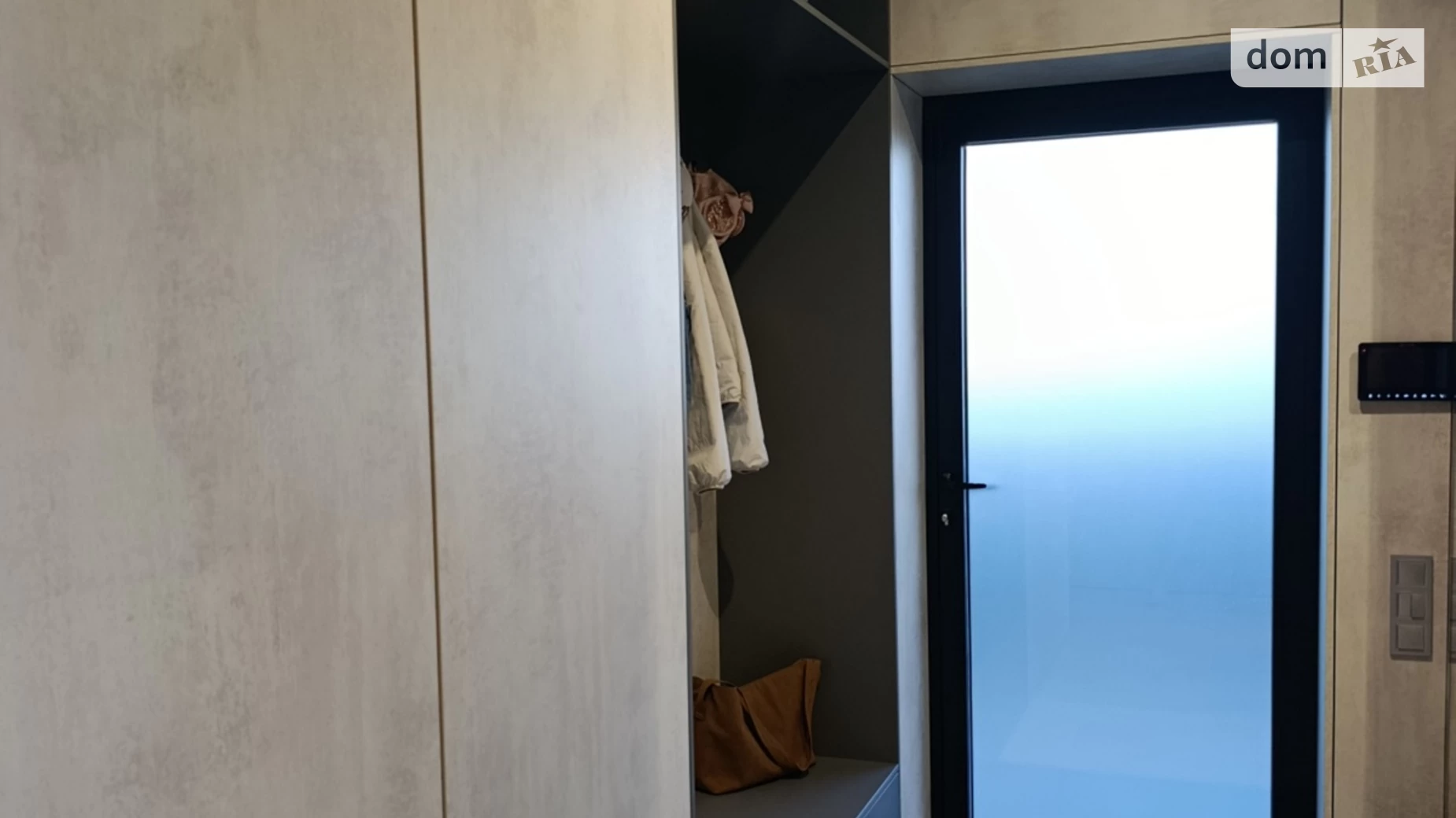 Продается одноэтажный дом 105 кв. м с бассейном, цена: 215000 $ - фото 4