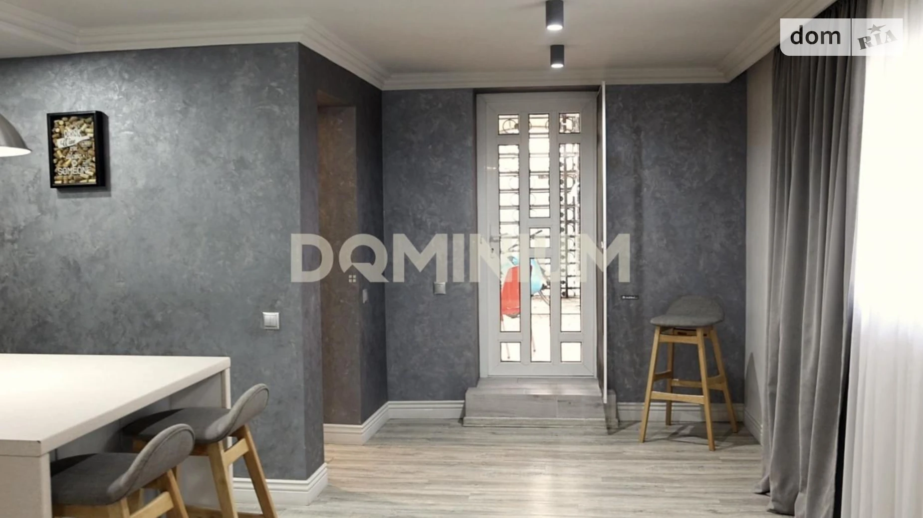 Продается дом на 3 этажа 250 кв. м с мебелью, цена: 220000 $ - фото 2