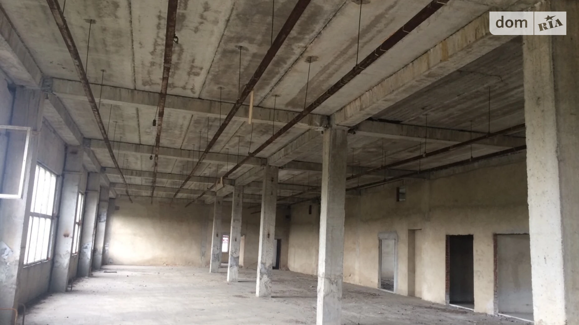 Продается помещения свободного назначения 2600 кв. м в 3-этажном здании, цена: 600000 $ - фото 3