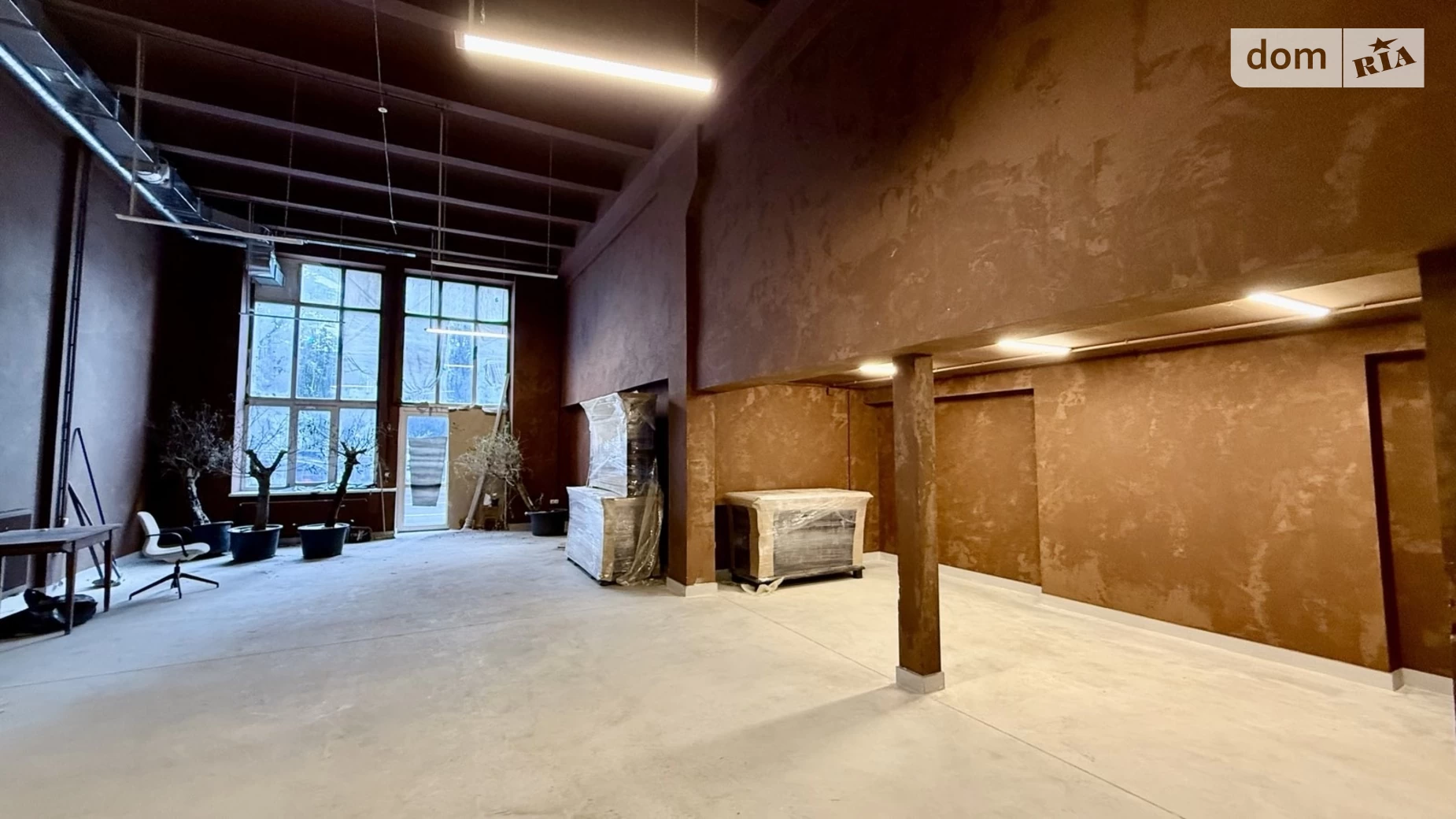 Здається в оренду приміщення вільного призначення 380 кв. м в 4-поверховій будівлі, цена: 3040 $ - фото 2