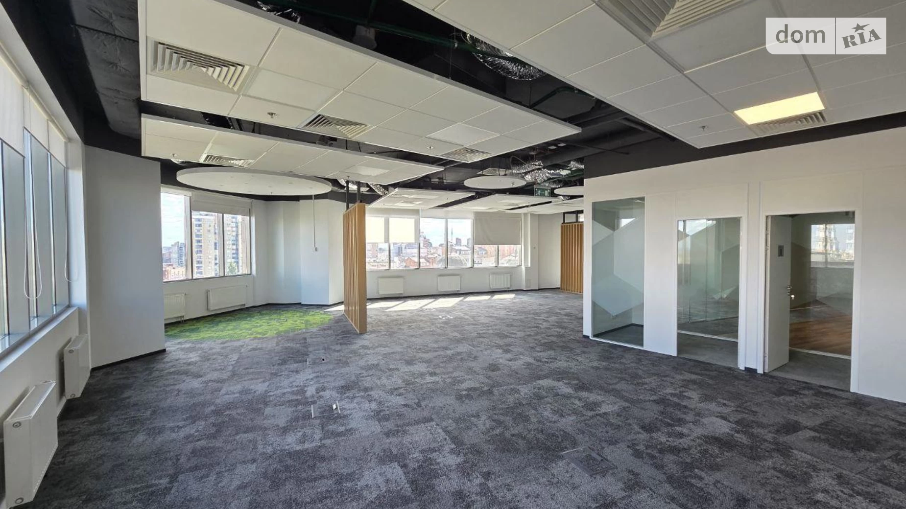 Сдается в аренду офис 640 кв. м в бизнес-центре, цена: 17800 $ - фото 5